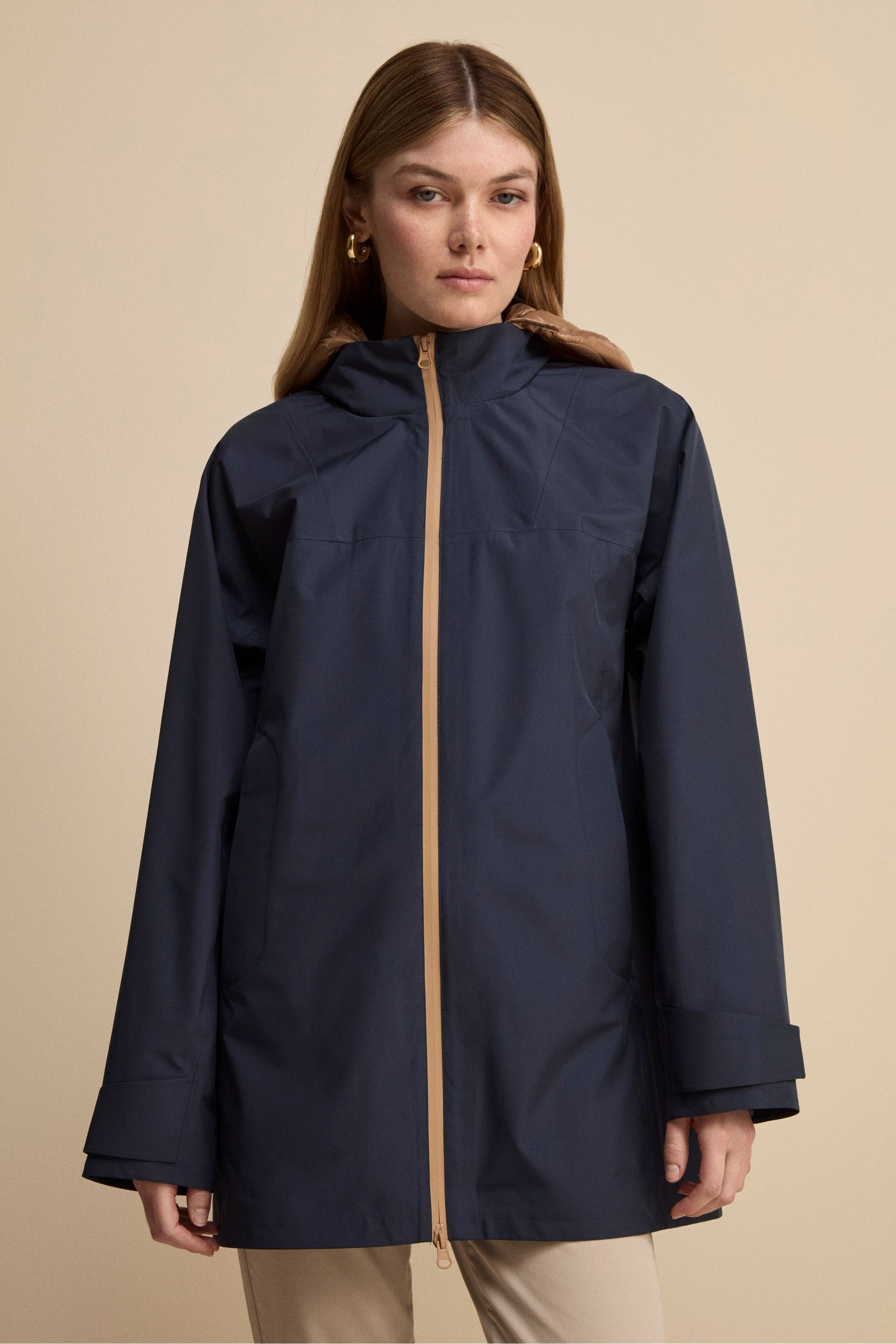 Giacca Impermeabile con Zip e Cappuccio - BLU