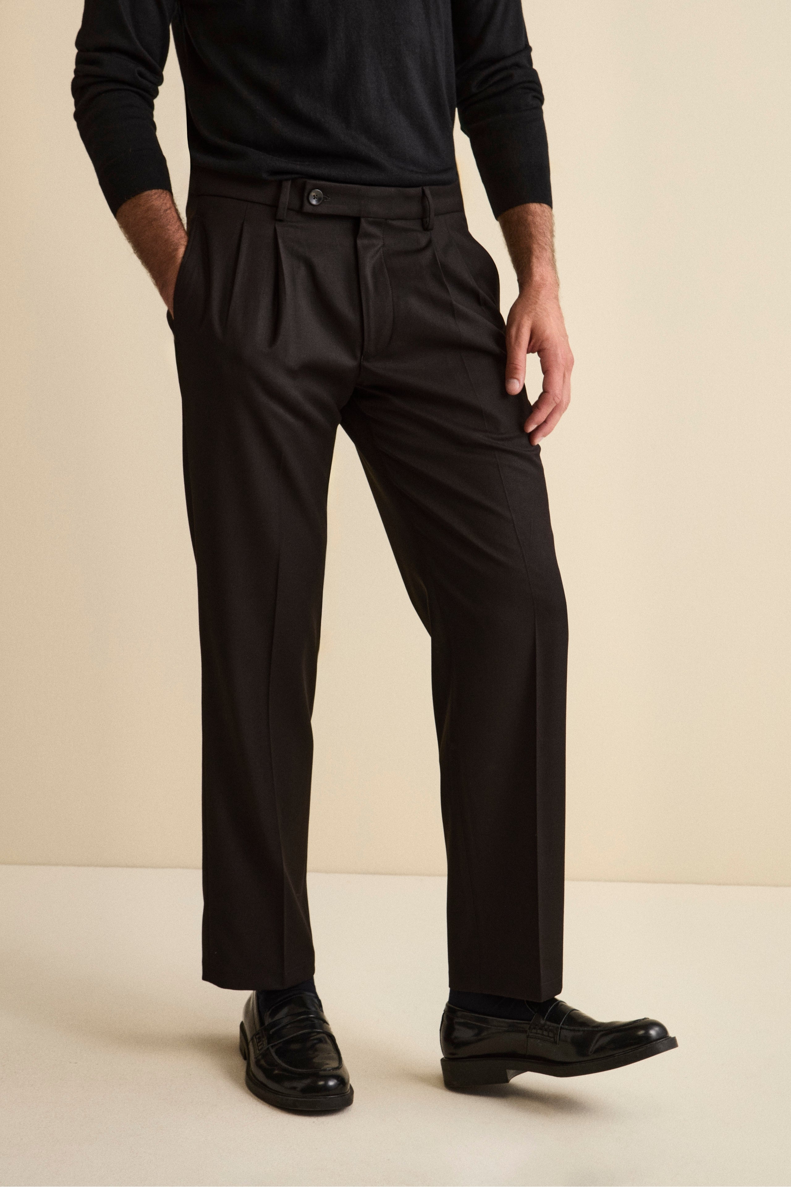 Pantalone Pinces Gamba Larga in Misto Lana - NERO