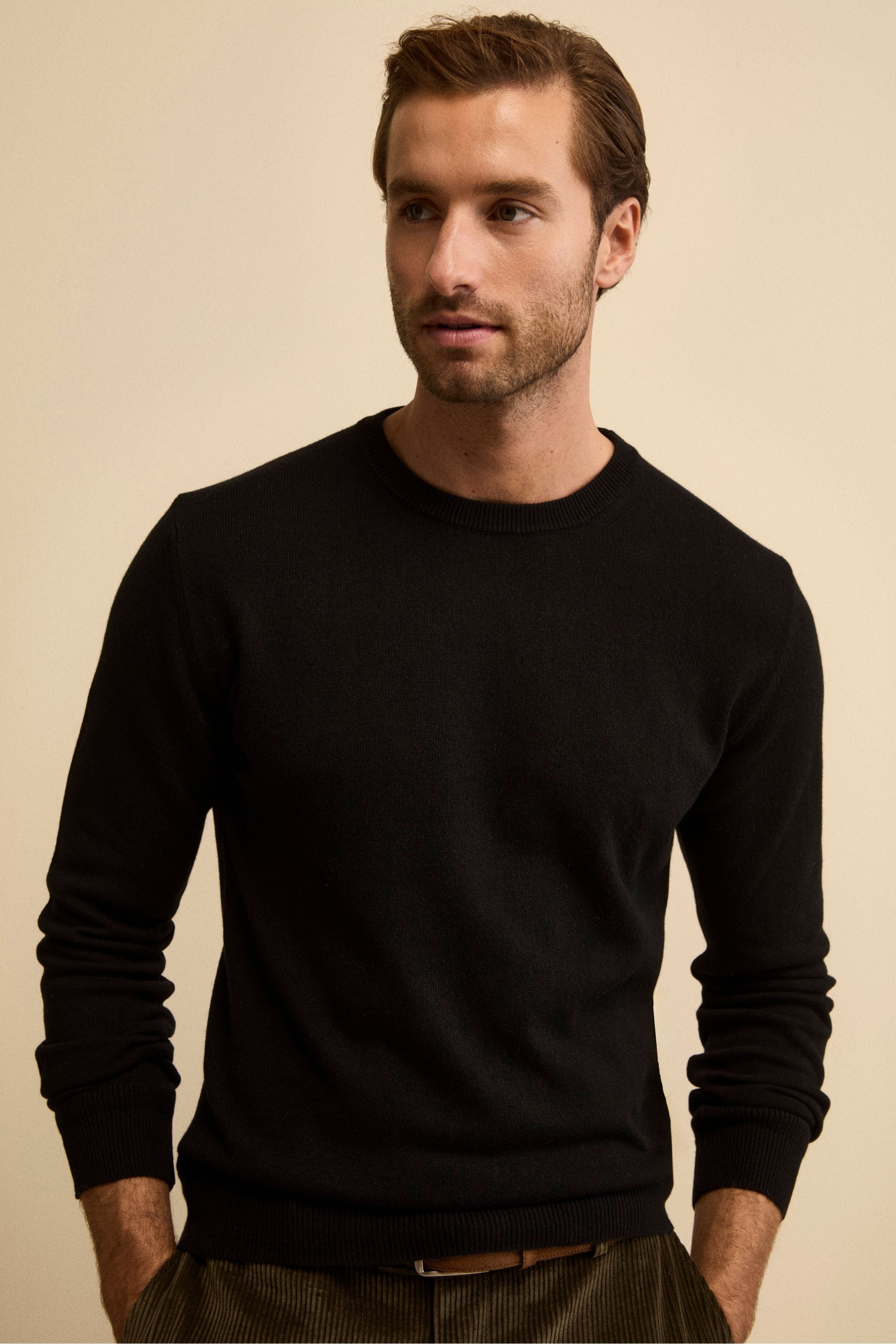 Girocollo in cashmere e seta - NERO