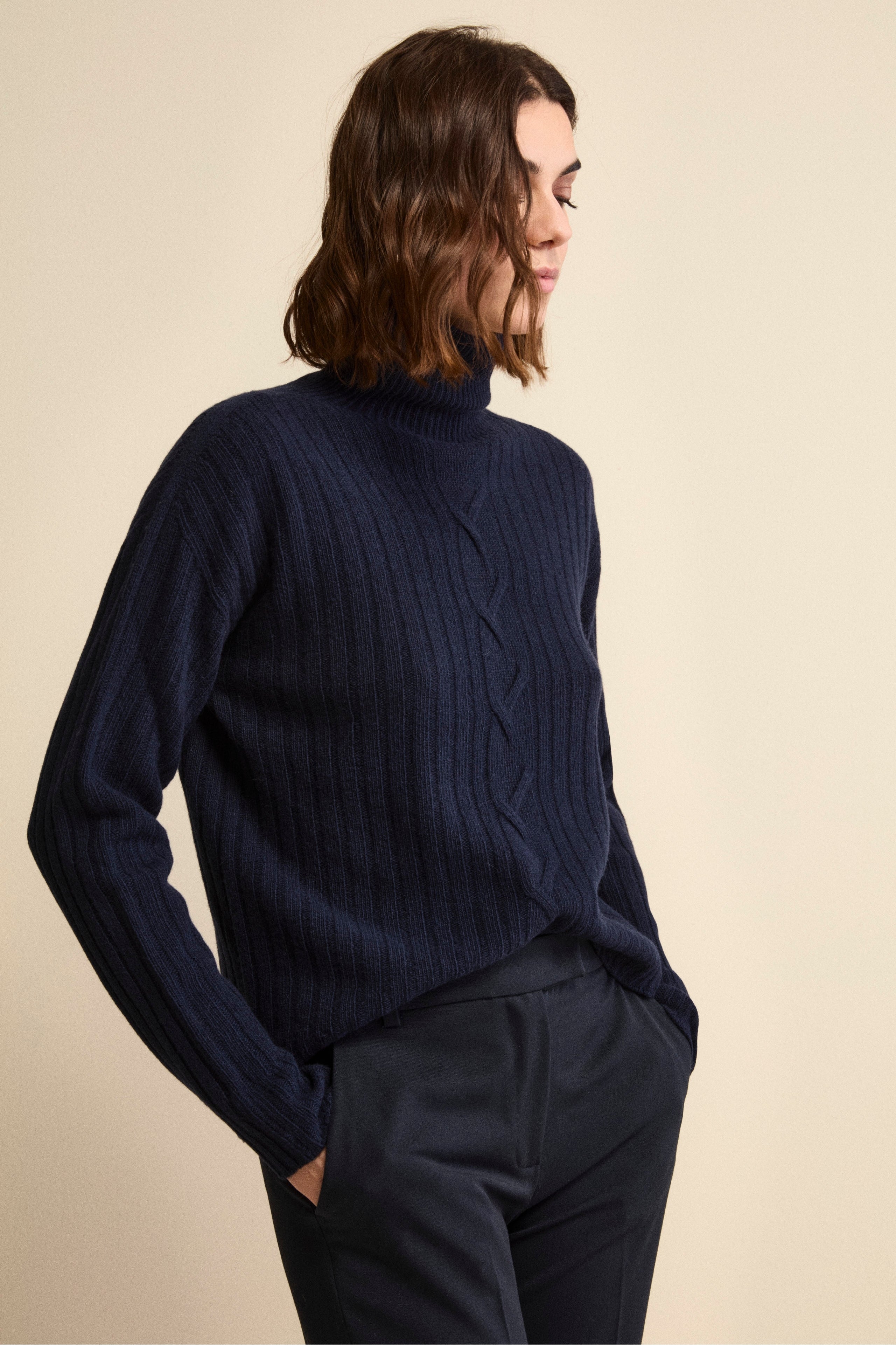 Dolcevita in Lana e Cashmere con Treccia - BLU