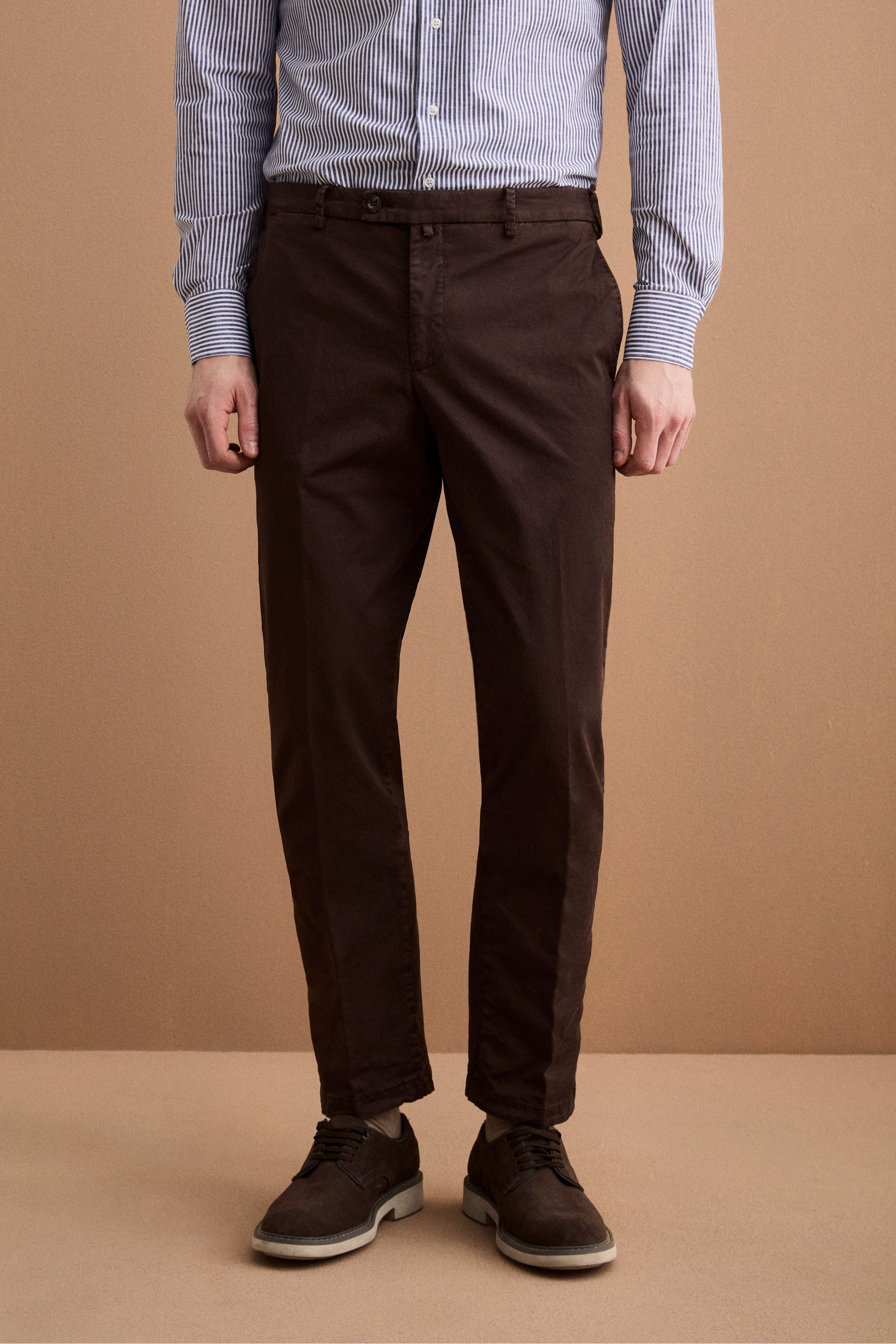 Pantalone Regular Fit in Gabardina di Cotone - MARRONE