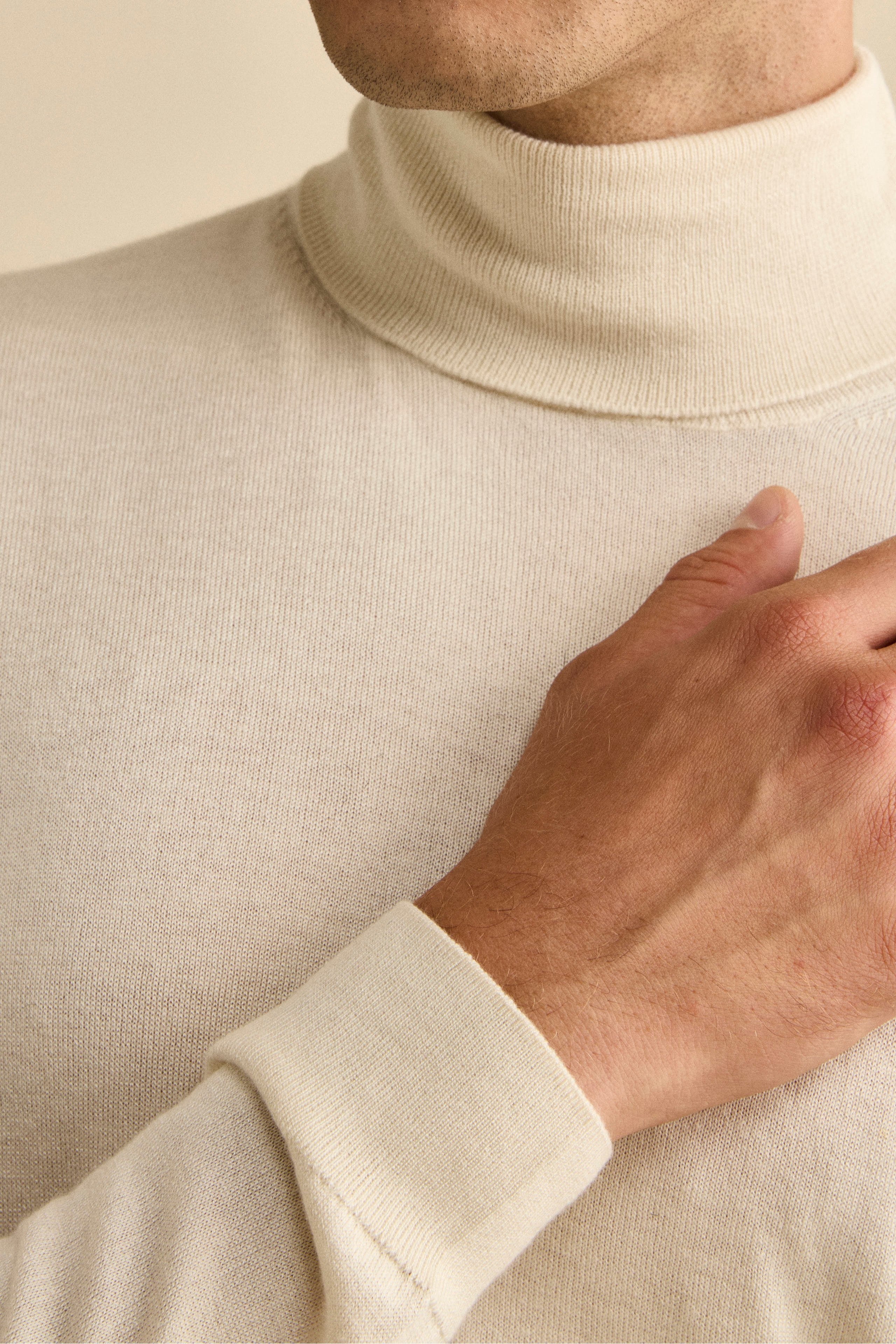 Maglia dolcevita in seta e cashmere - AVORIO