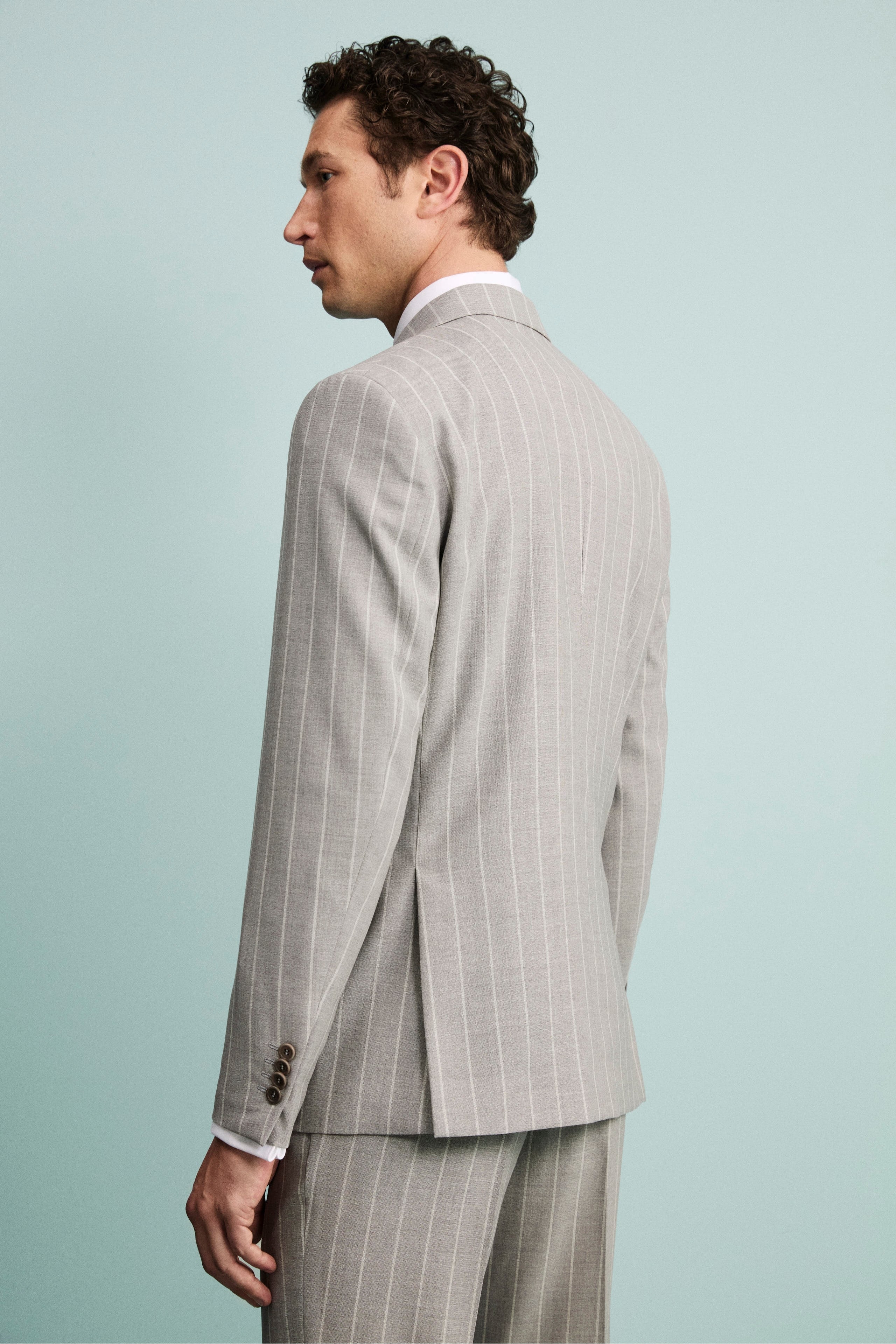 Abito Gessato Doppiopetto Slim Fit in Lana Vergine - RIGATO GRIGIO/BIANCO