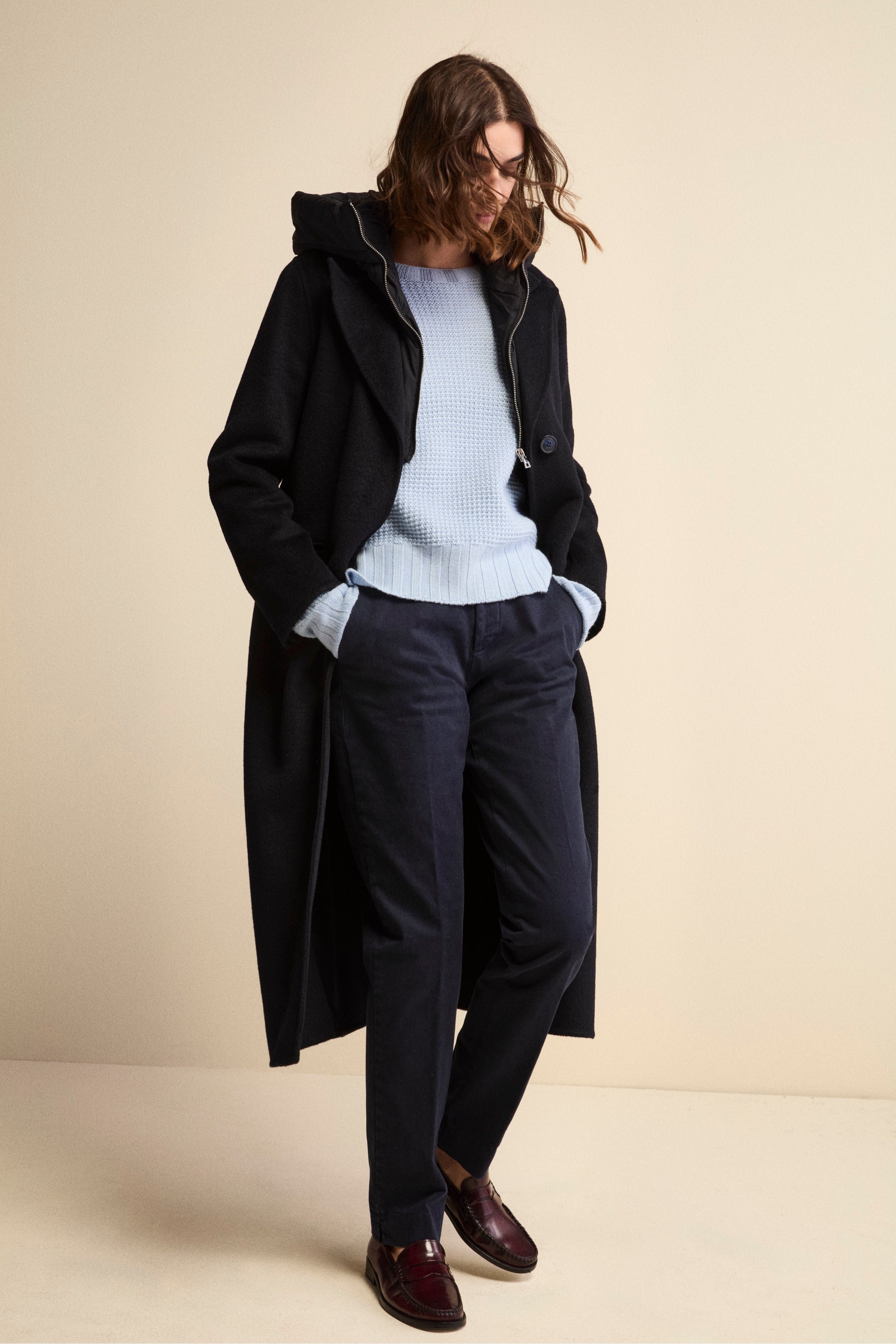 Cappotto Lungo in Misto Lana con Pettorina e Cappuccio - BLU