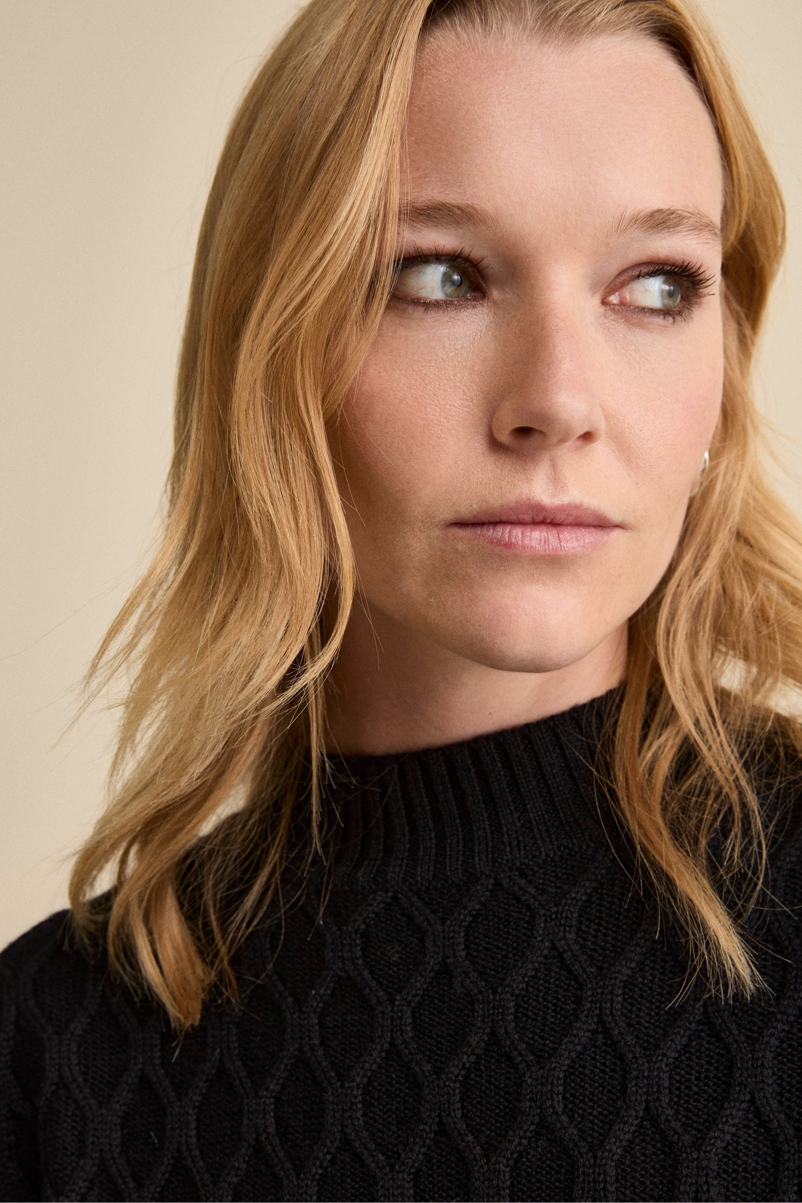 Girocollo Mezza Manica Lavorato in Lana Merino - NERO