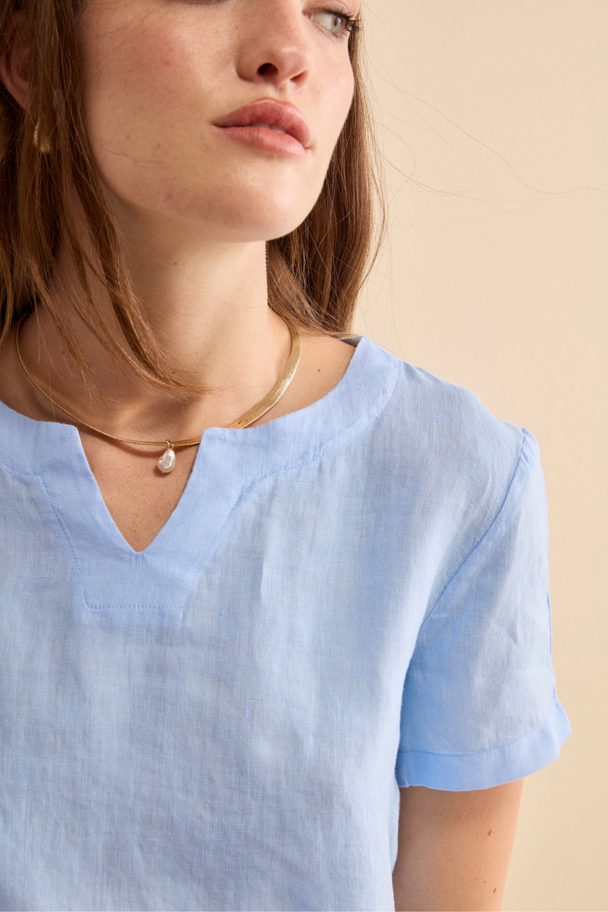 Blusa Morbida Girocollo in Lino - AZZURRO