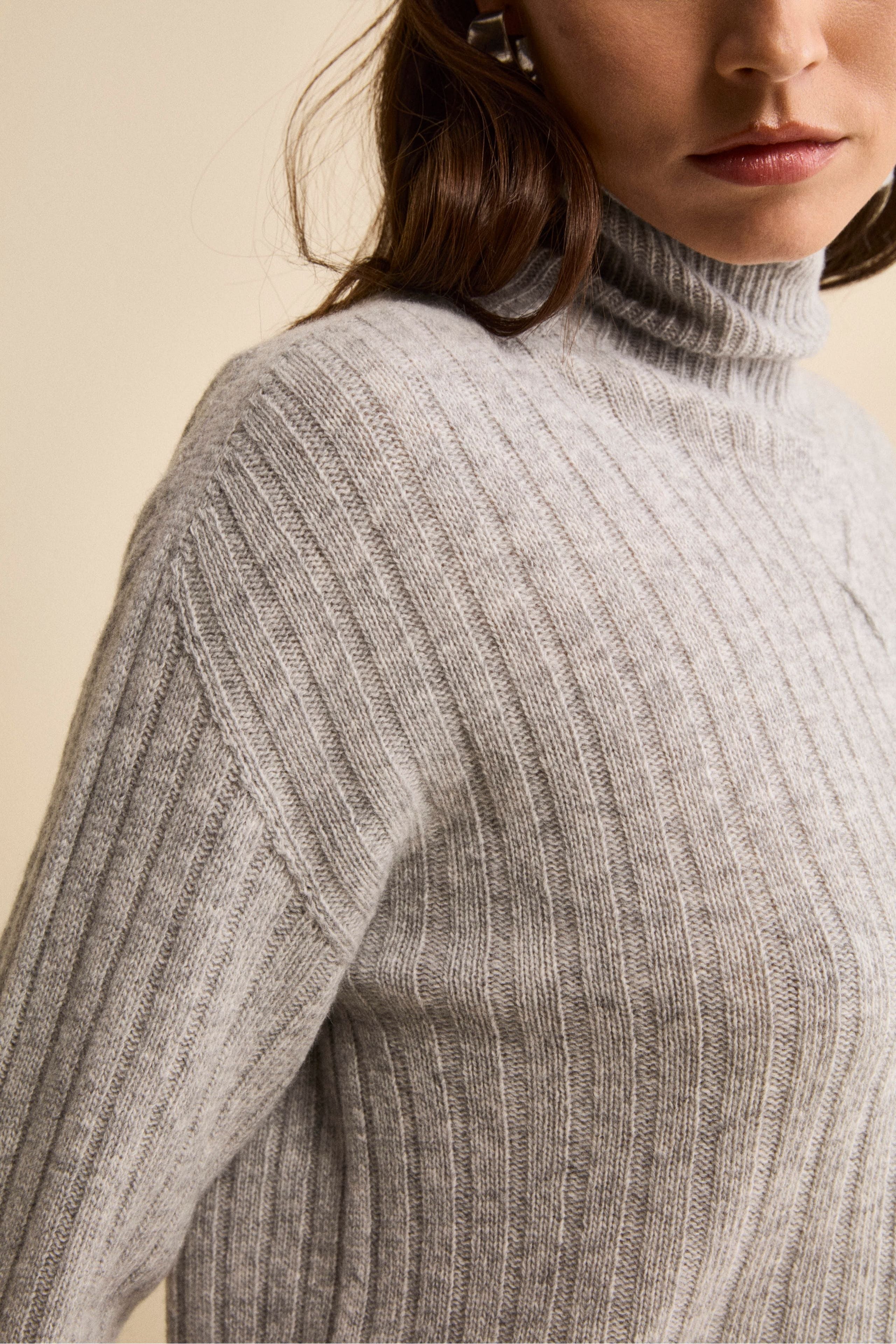 Dolcevita in Lana e Cashmere con Treccia - GRIGIO CHIARO