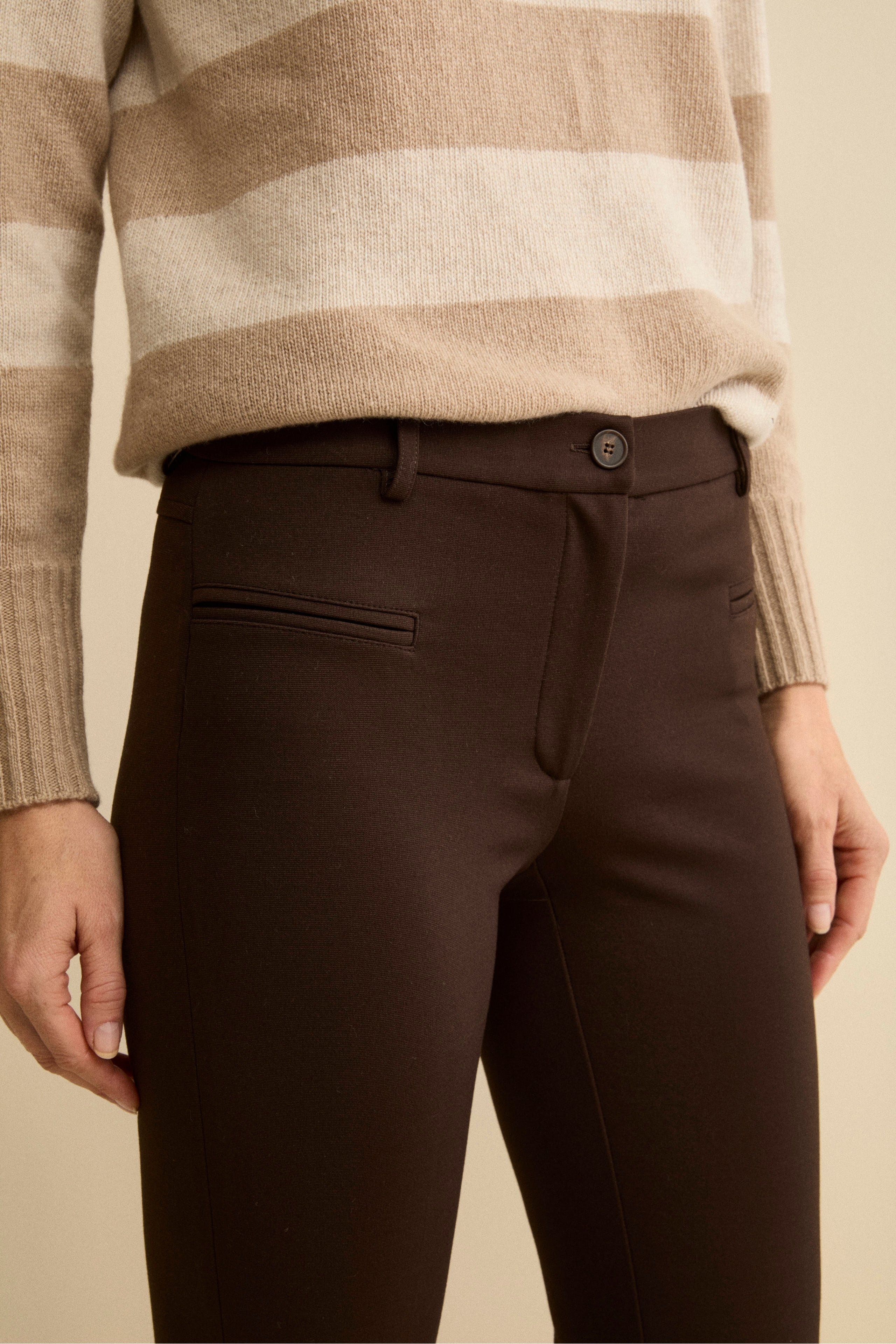 Pantaloni slim in jersey - MARRONE