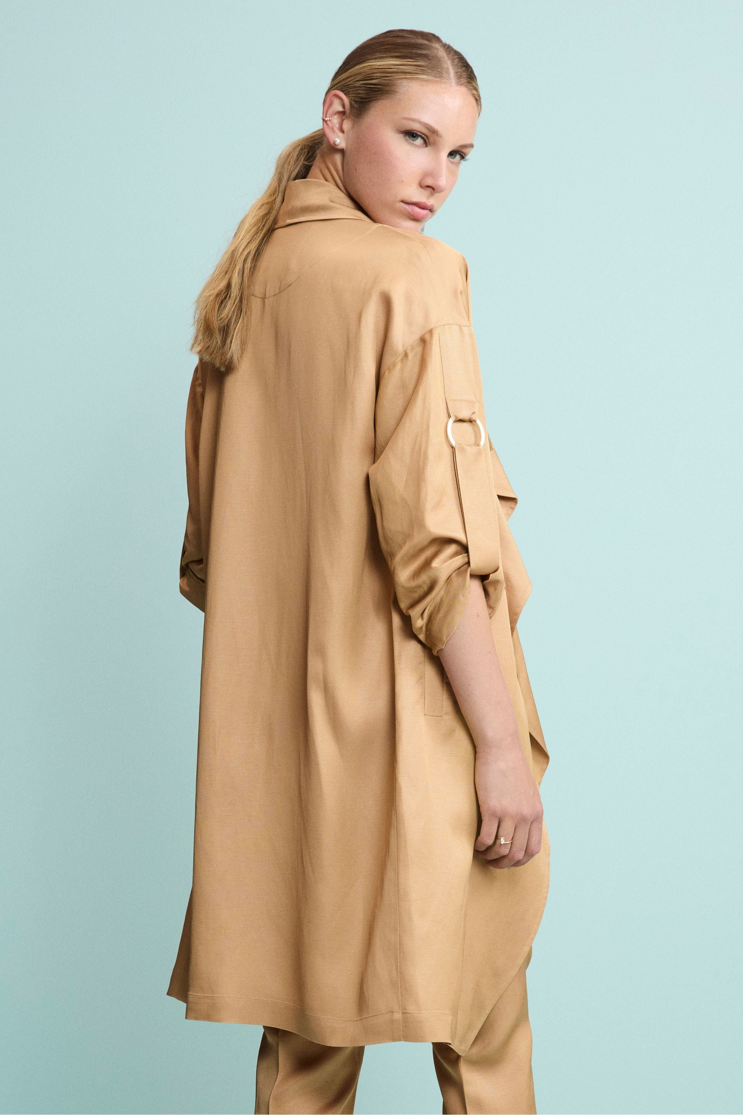 Spolverino Elegante in Misto Lino - ORO