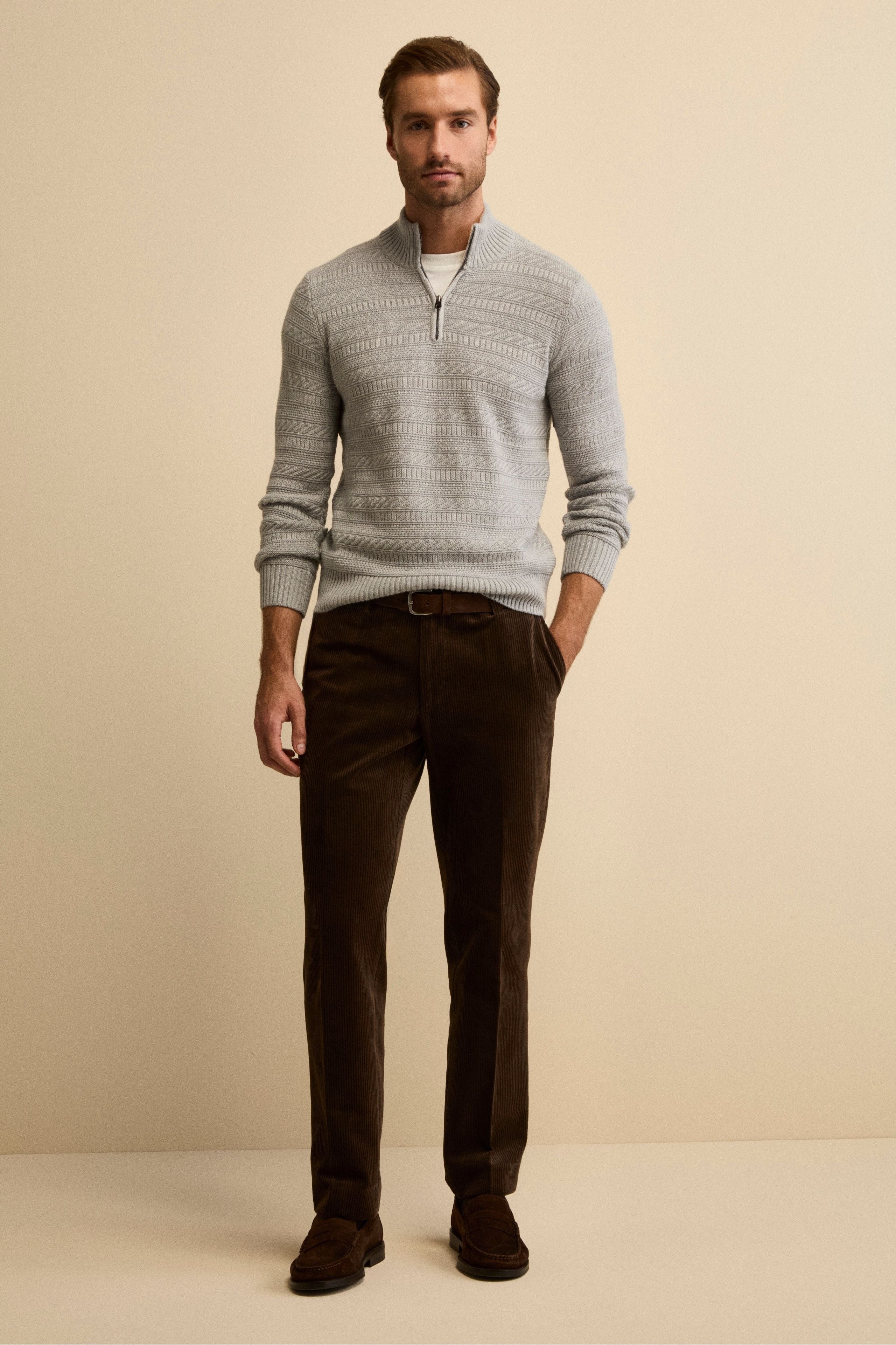 Pantalone Chino in Velluto Comfort Fit - MARRONE