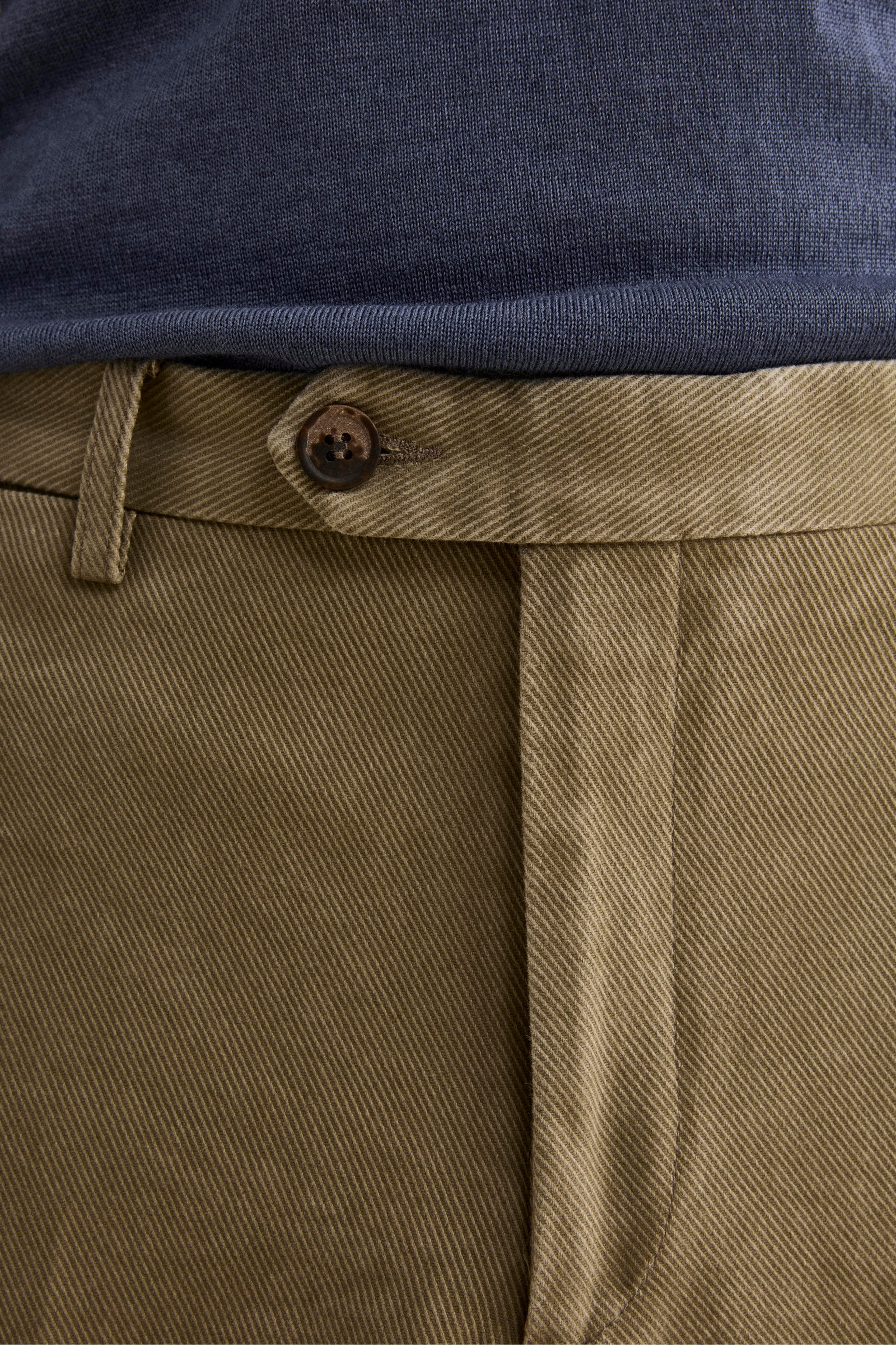 Pantalone con Pieghe Slim Fit in Cotone - BEIGE