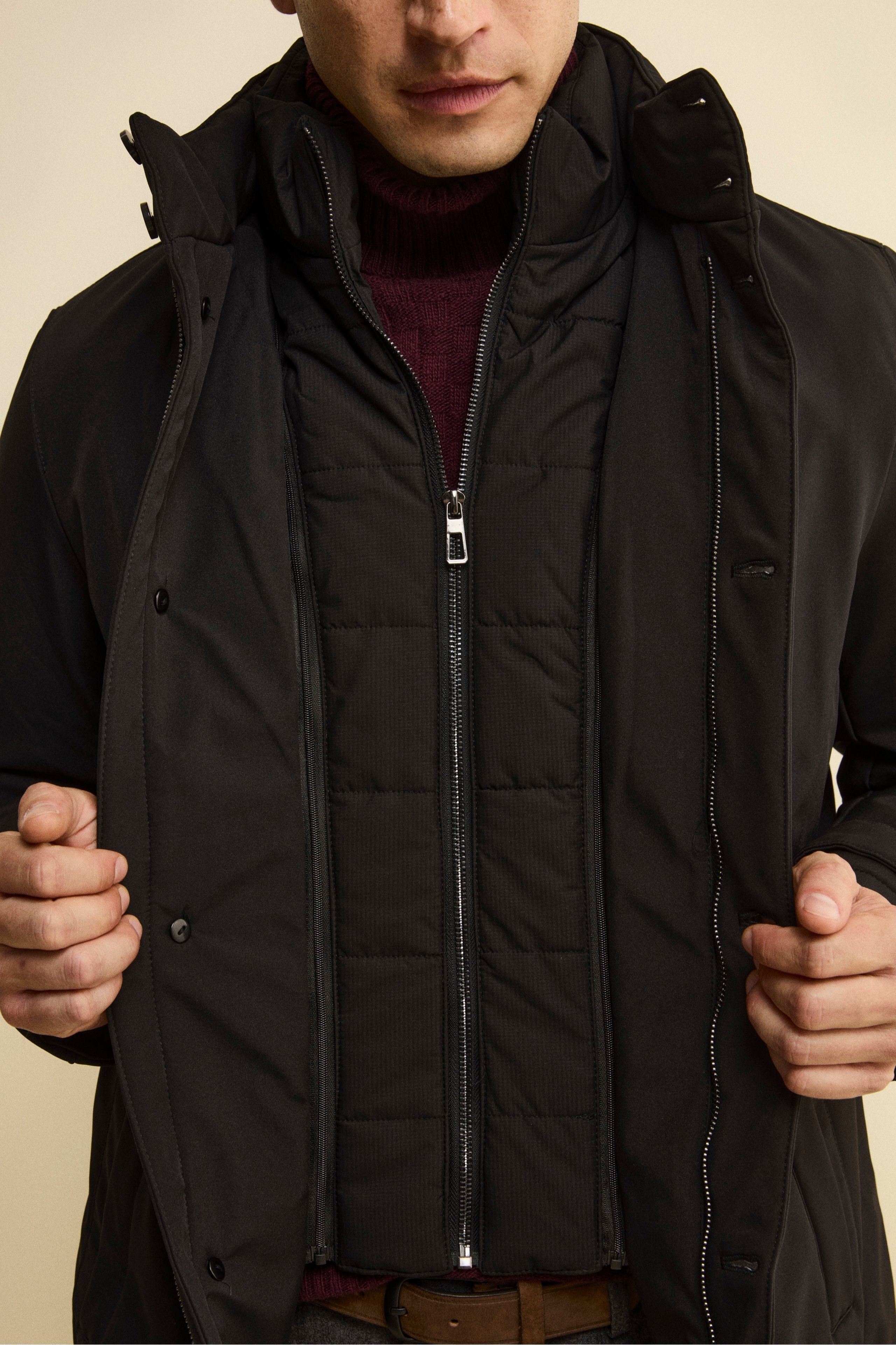 Giaccone Invernale con Pettorina e Cappuccio Estraibile - NERO