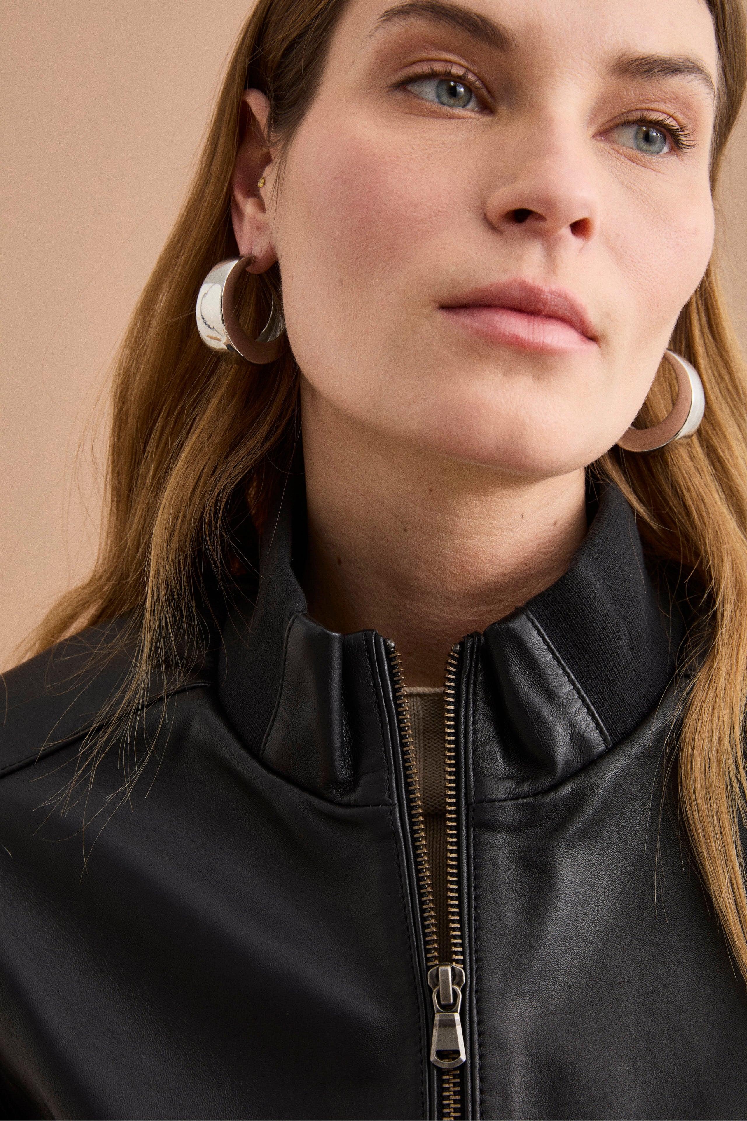 Bomber in Pelle con Tasche - NERO