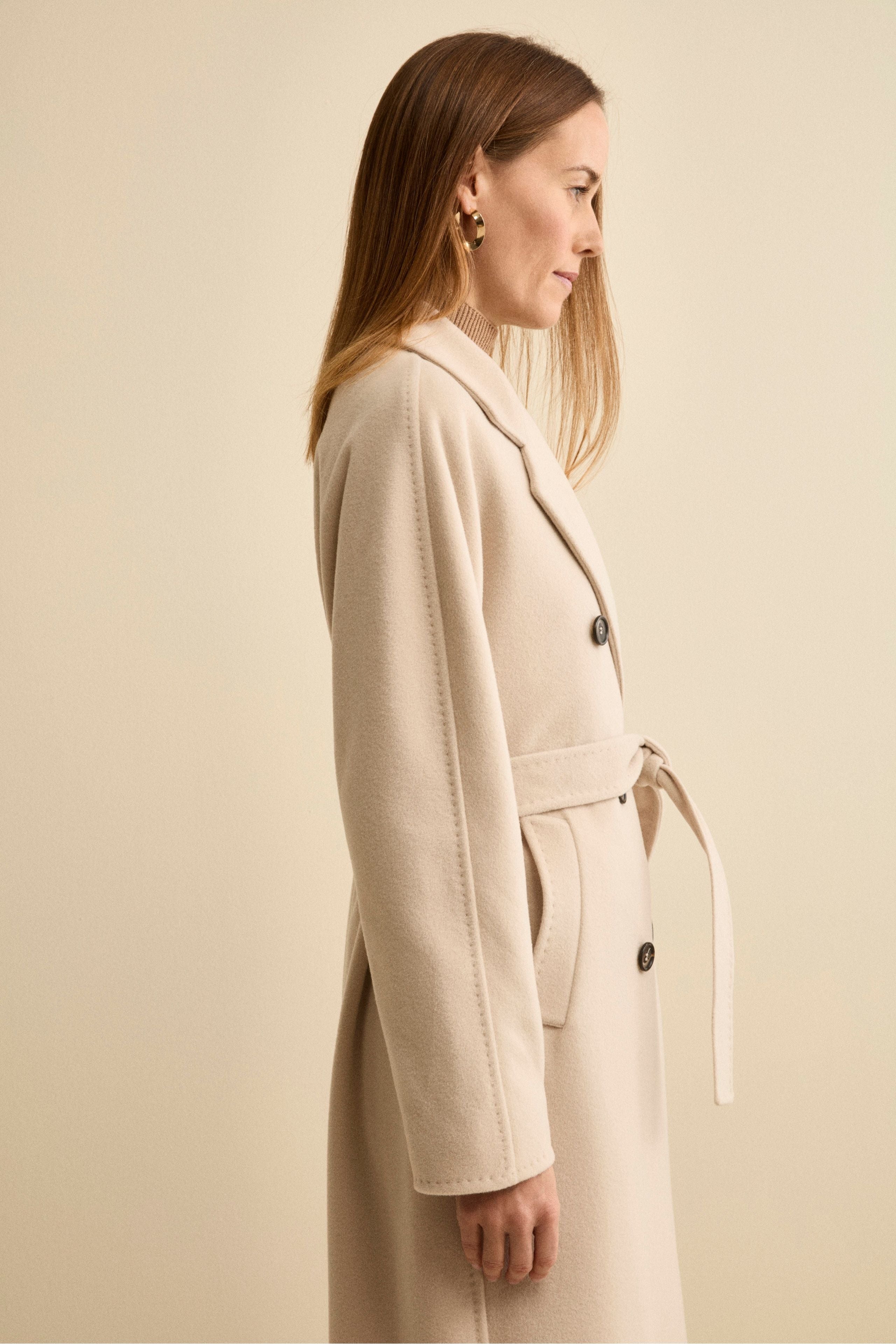 Cappotto Doppiopetto con Revers Classico in Lana e Cashmere - GESSO