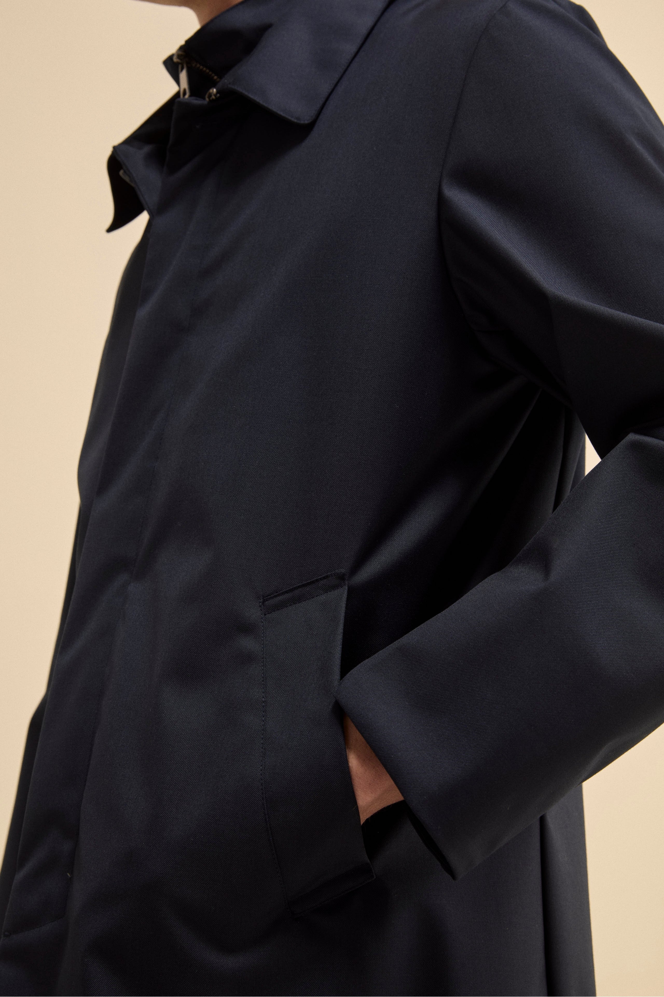 Trench Impermeabile con Pettorina - BLU