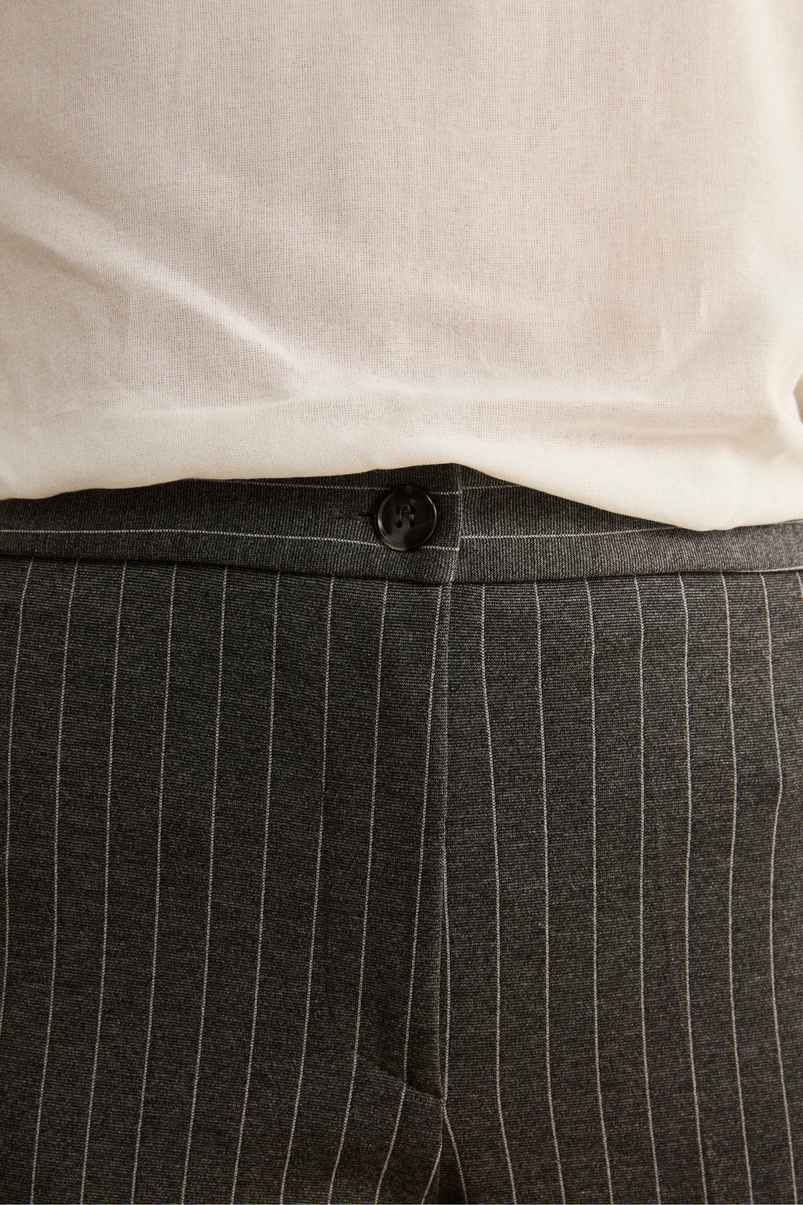 Tailleur Gessato Monopetto con Revers Classico - GRIGIO GESSATO