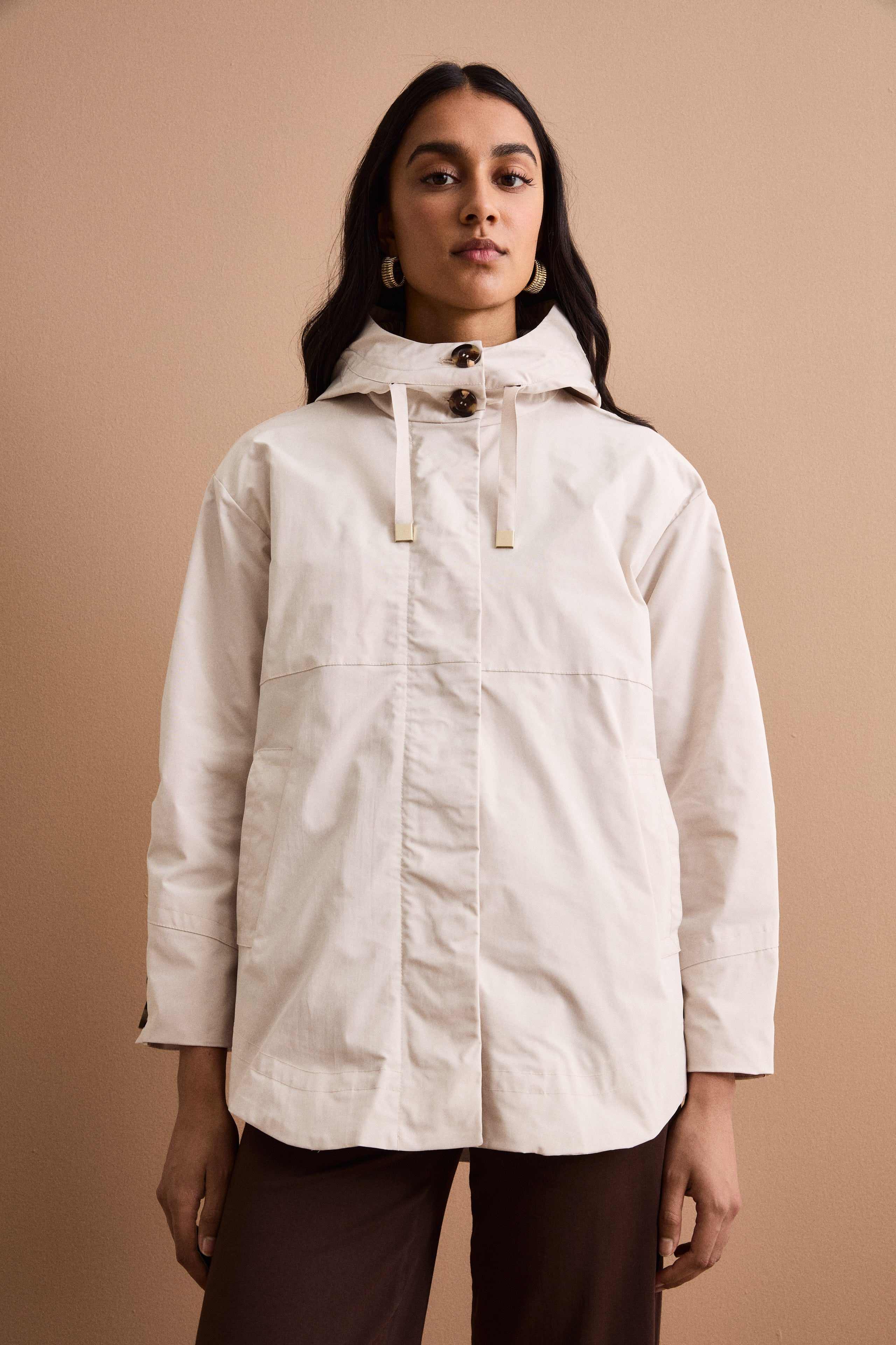 Giubbino Over con Cappuccio e Tasche Laterali - AVORIO