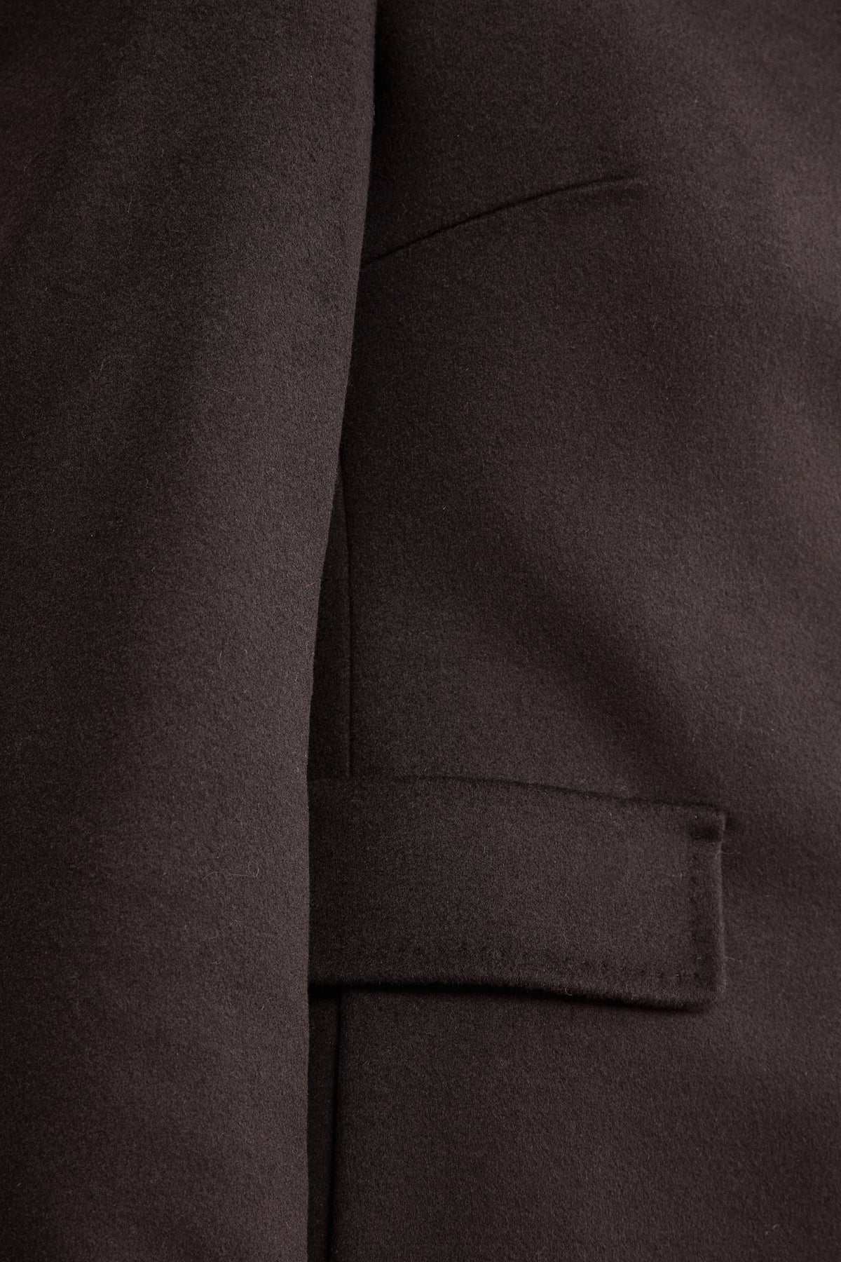 Cappotto Midi Sancrato in Misto Lana e Cashmere - NERO