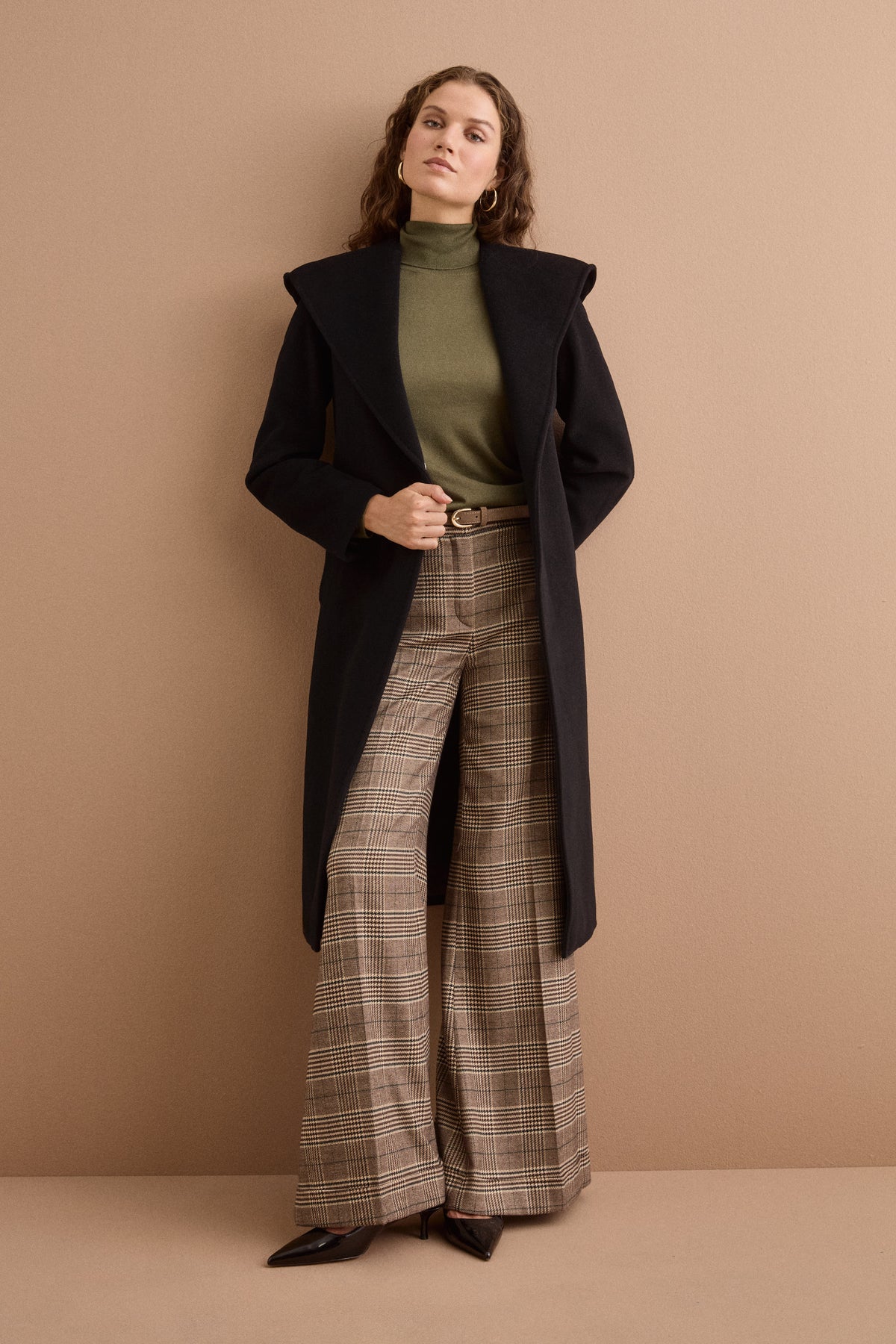 Cappotto Lungo in Lana e Cashmere con Cappuccio - NERO