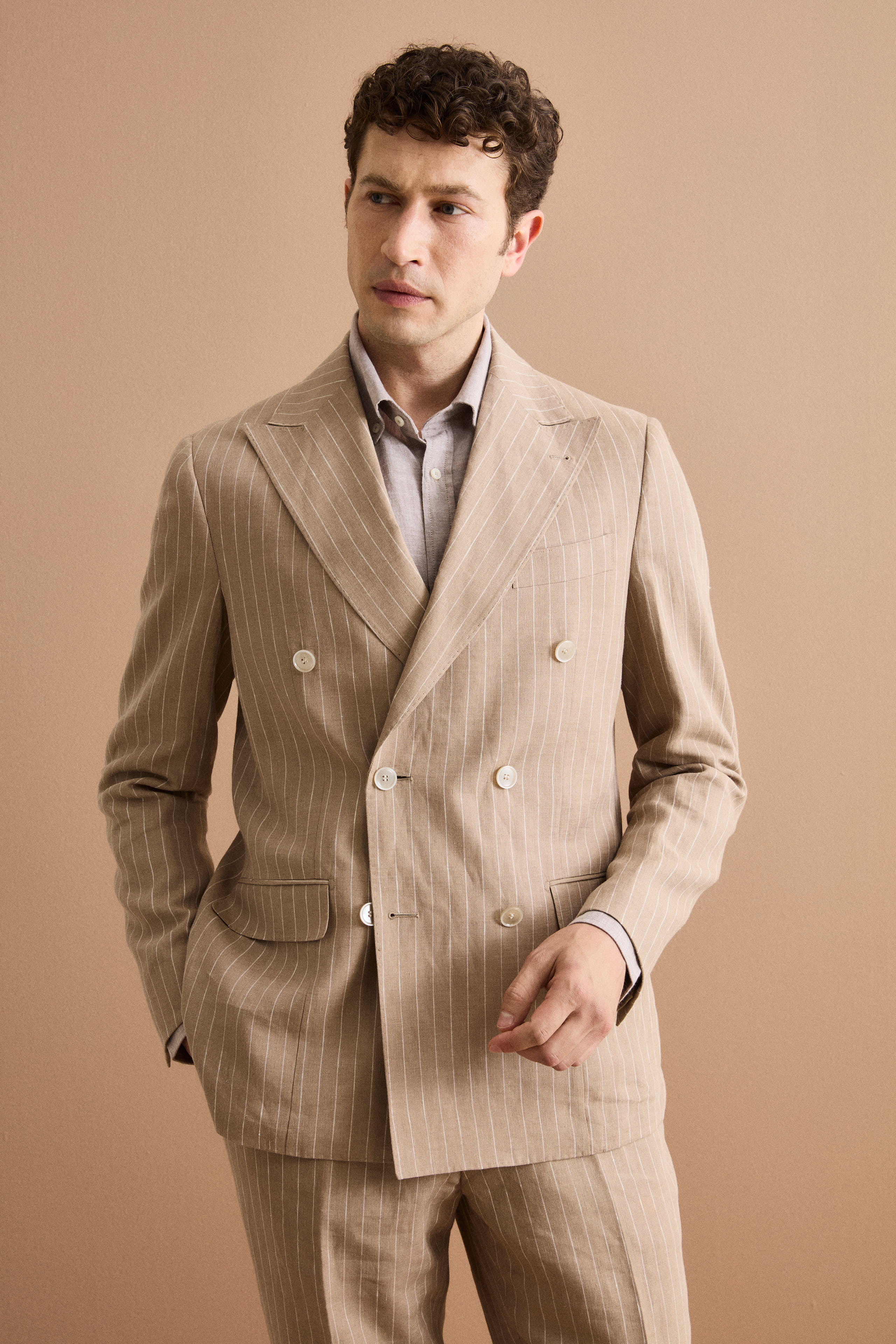 Abito Doppiopetto Gessato in Puro Lino - CAFFE