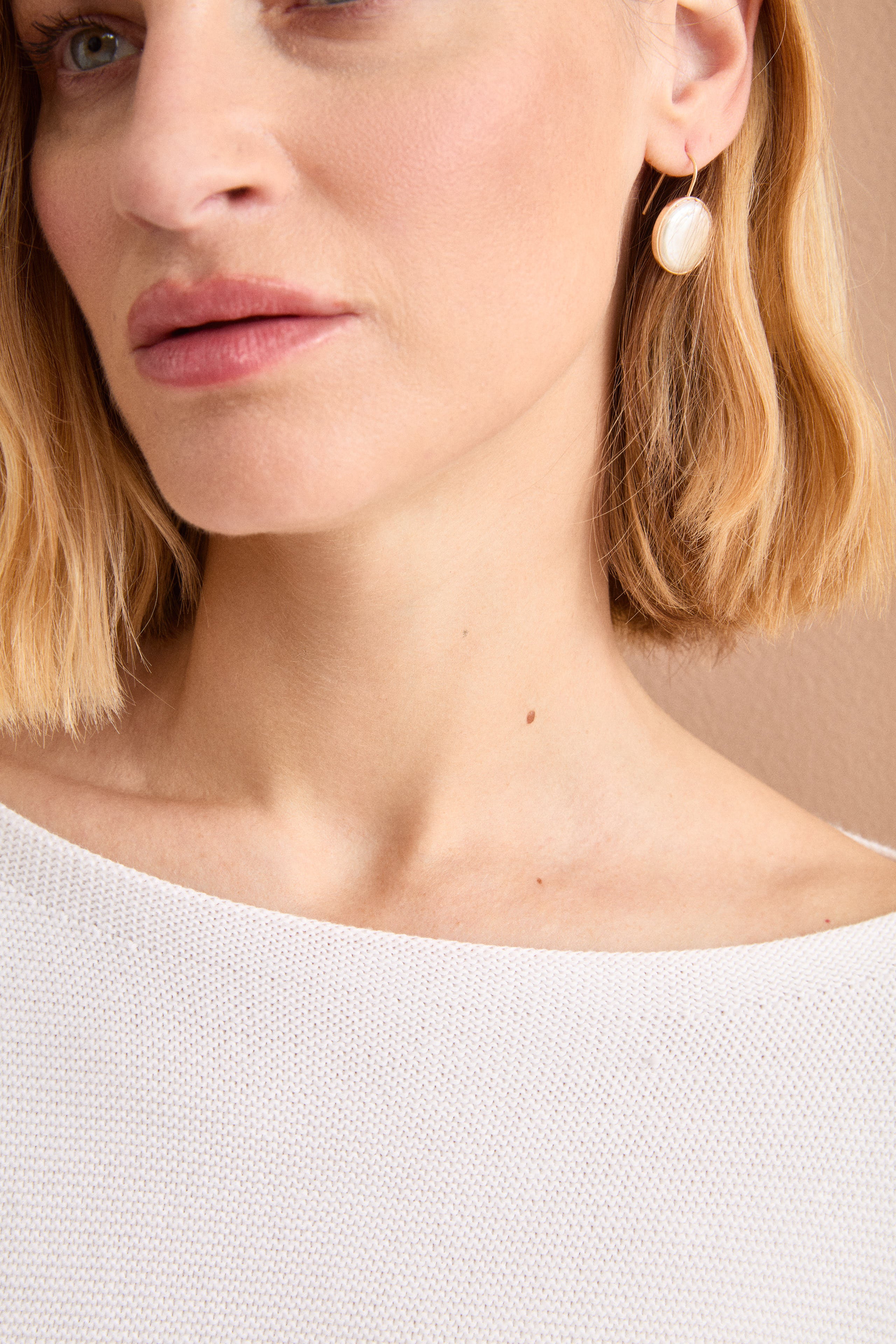 Maglia Links in Cotone con Scollo Barchetta - BIANCO