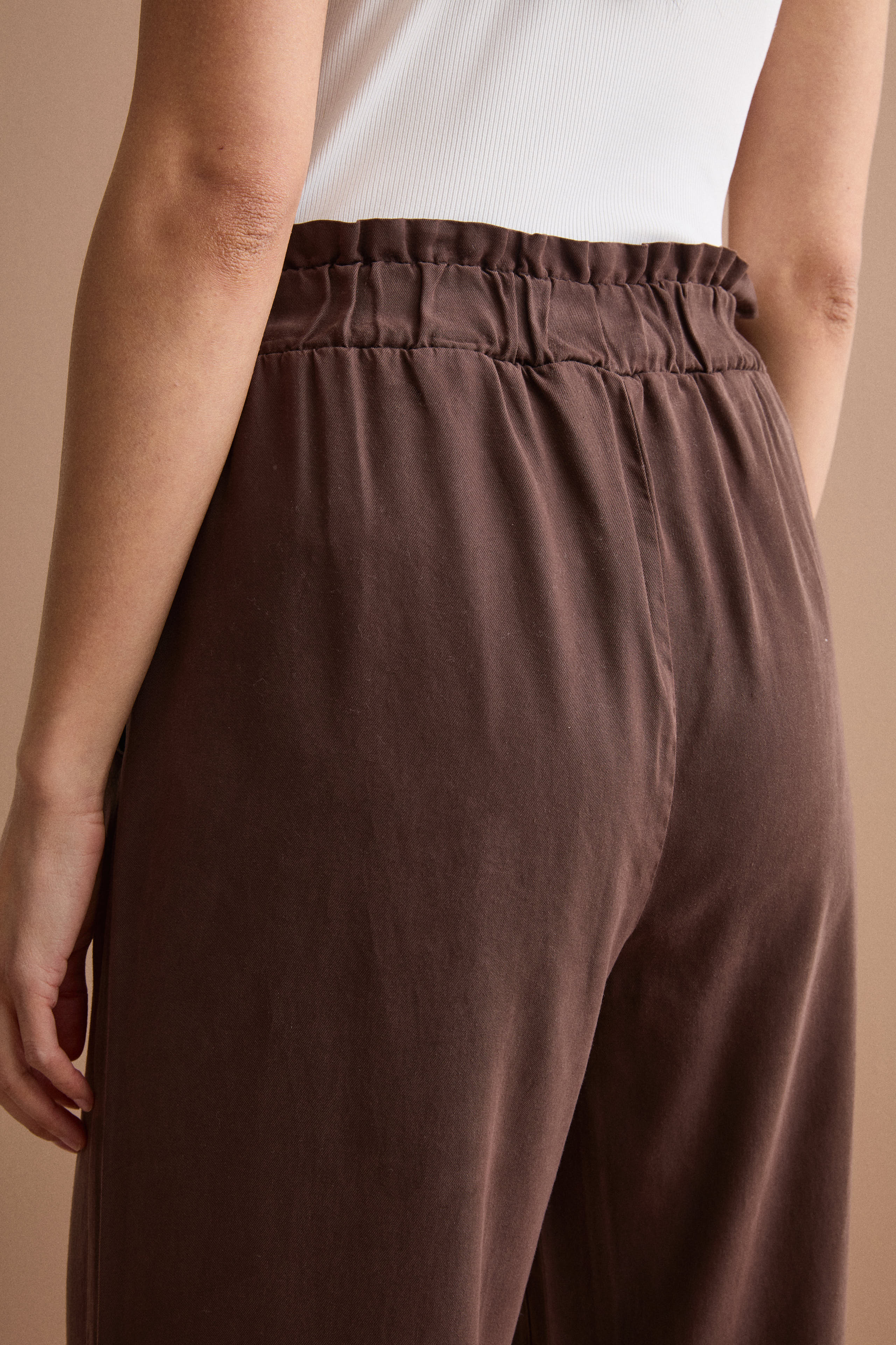 Pantalone Wide Leg con Elastico in Vita - MARRONE