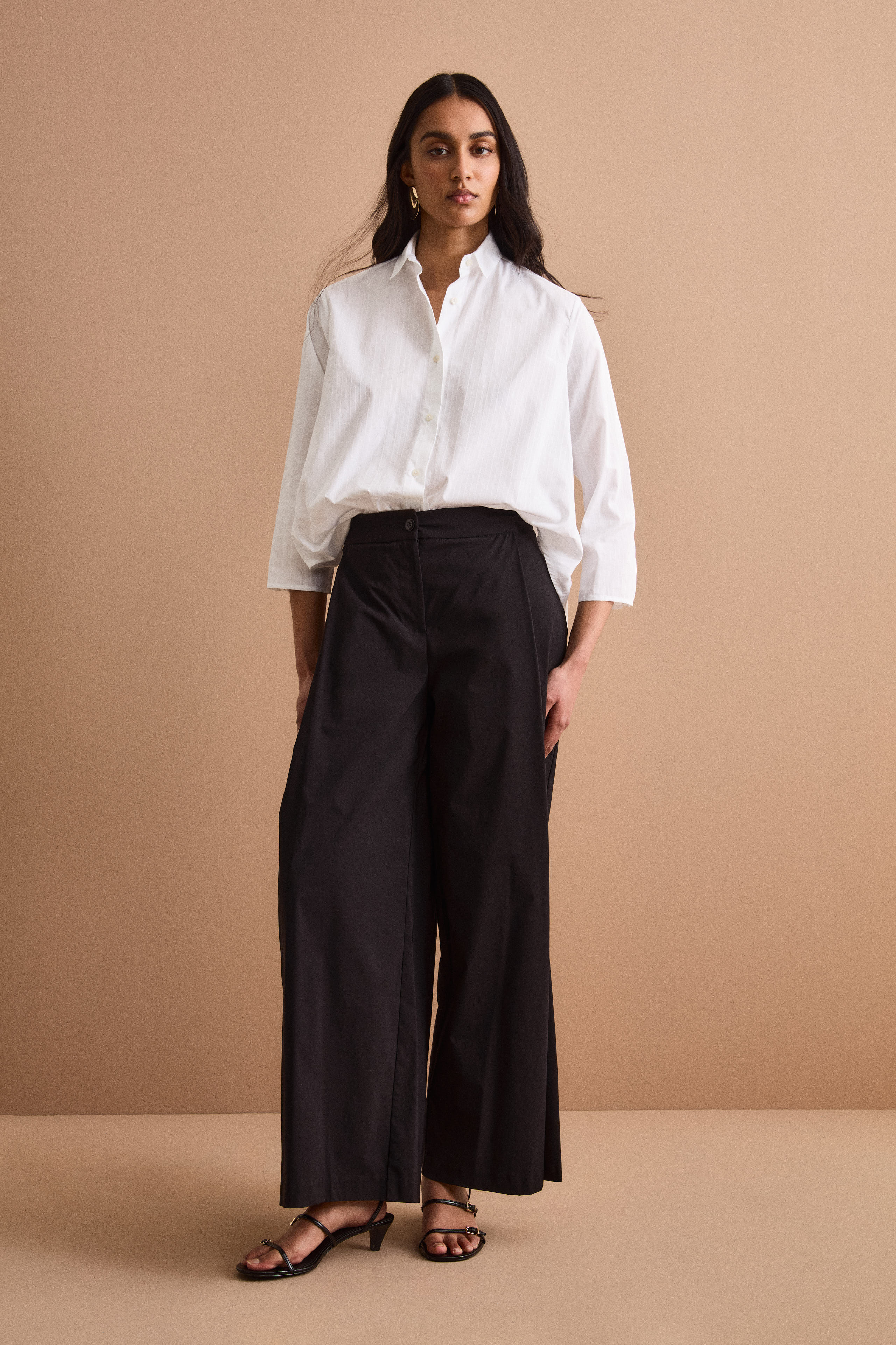 Pantalone a Gamba Larga con Pinces in Bengalina - NERO