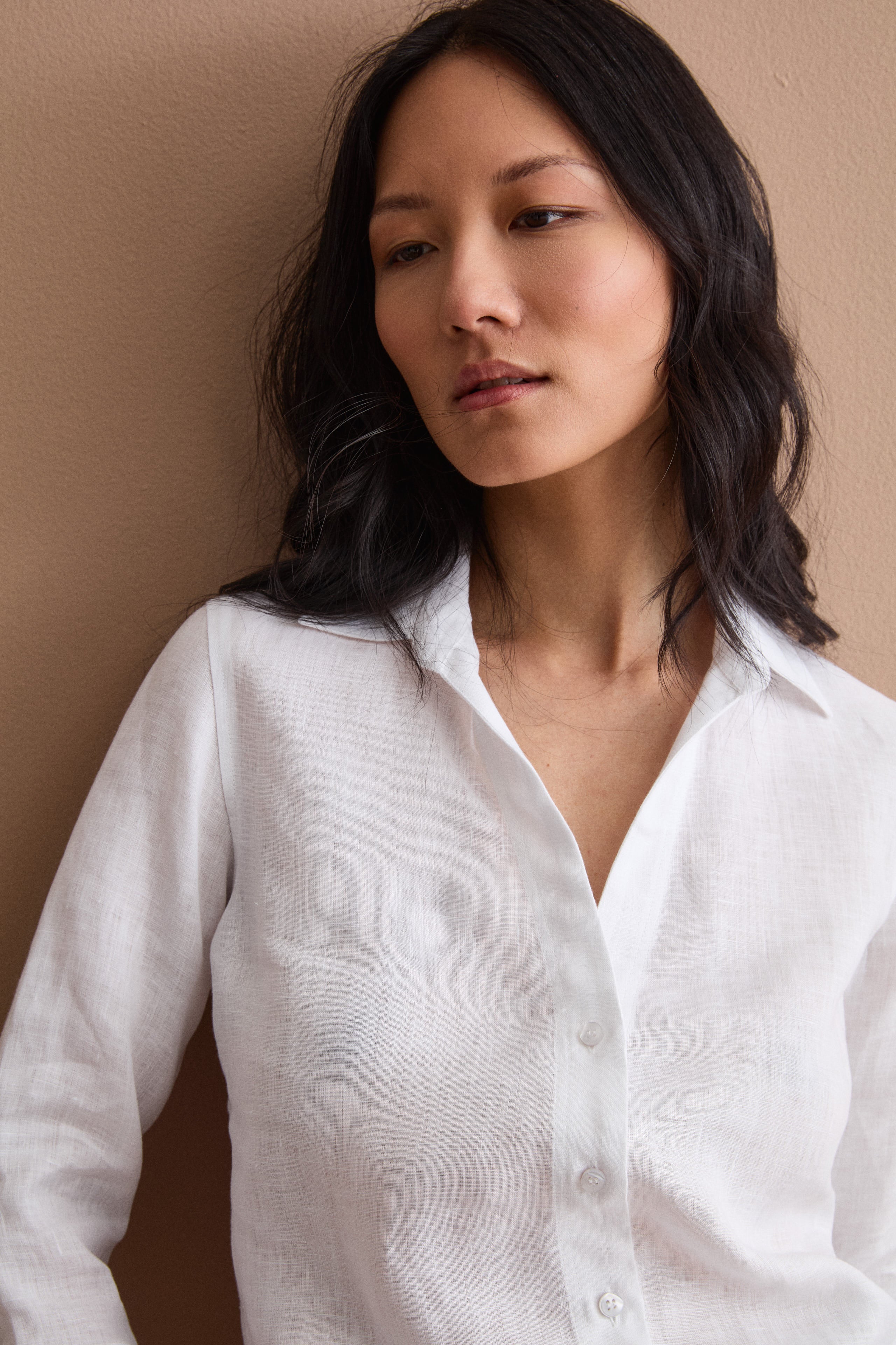 Camicia Over in Lino con Scollo Aperto - BIANCO