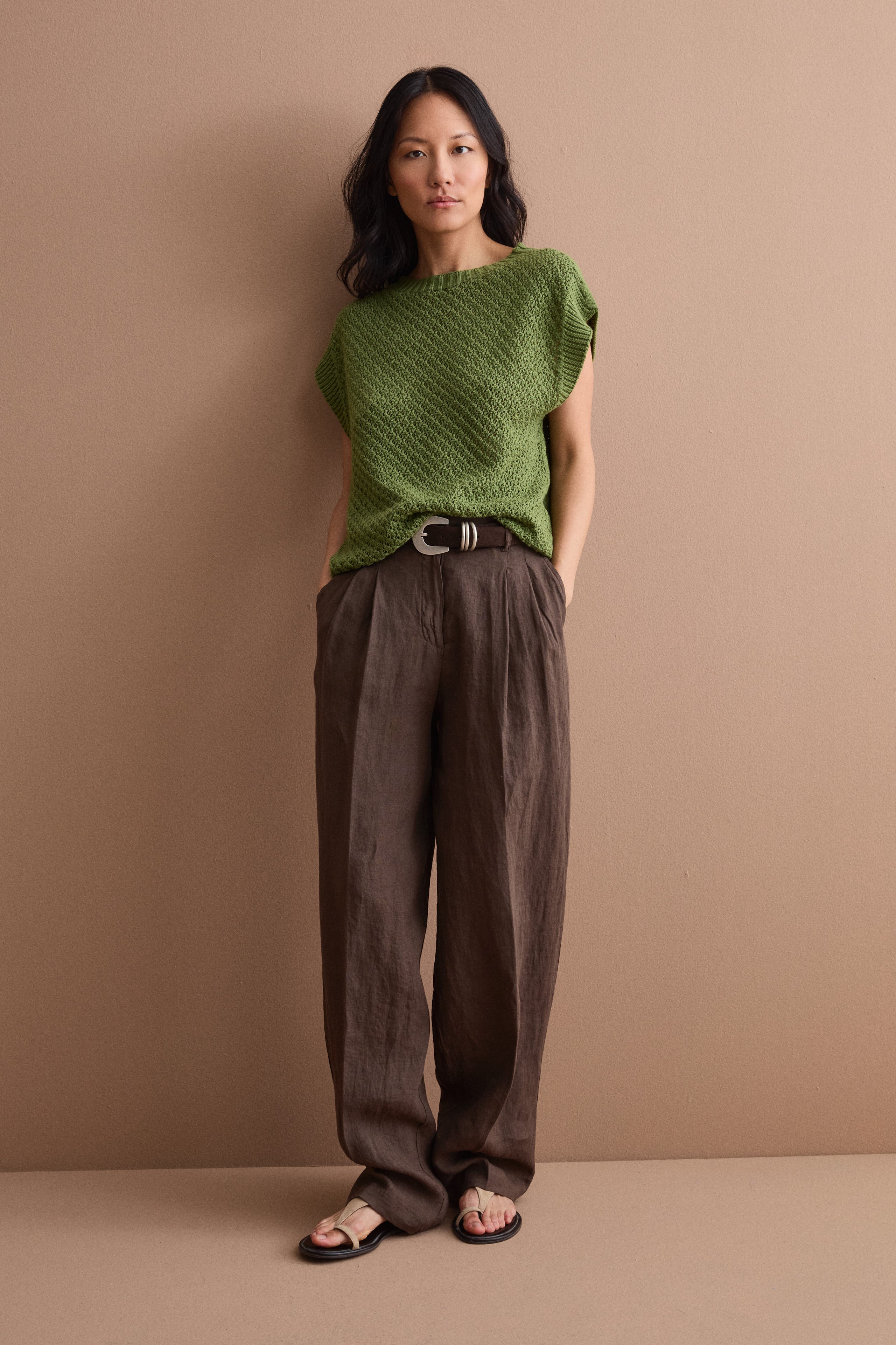 Pantalone Gamba Larga in Lino con Pinces - T.MORO