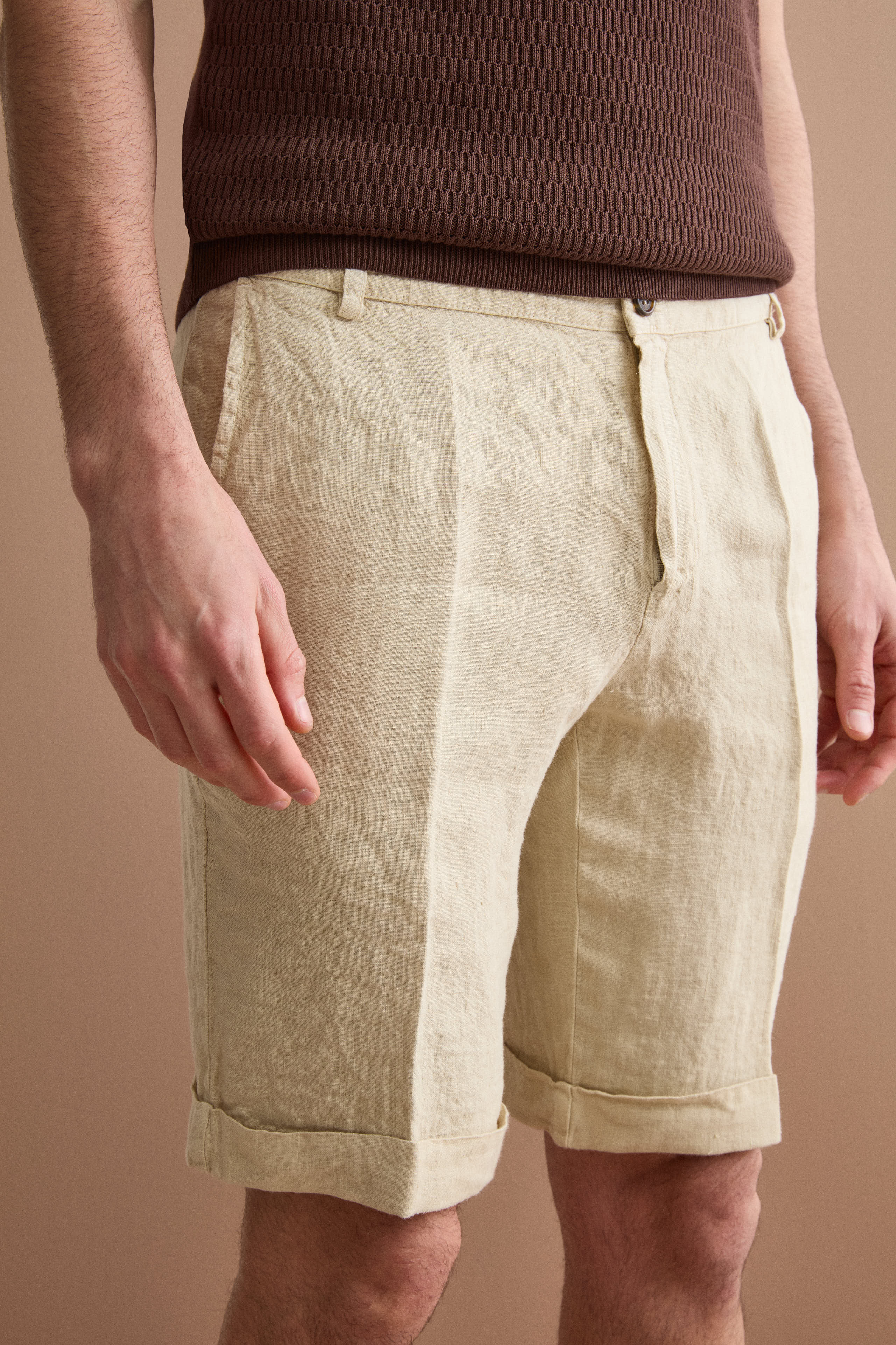 Bermuda Uomo in Lino Regular Fit con Risvolto - SABBIA
