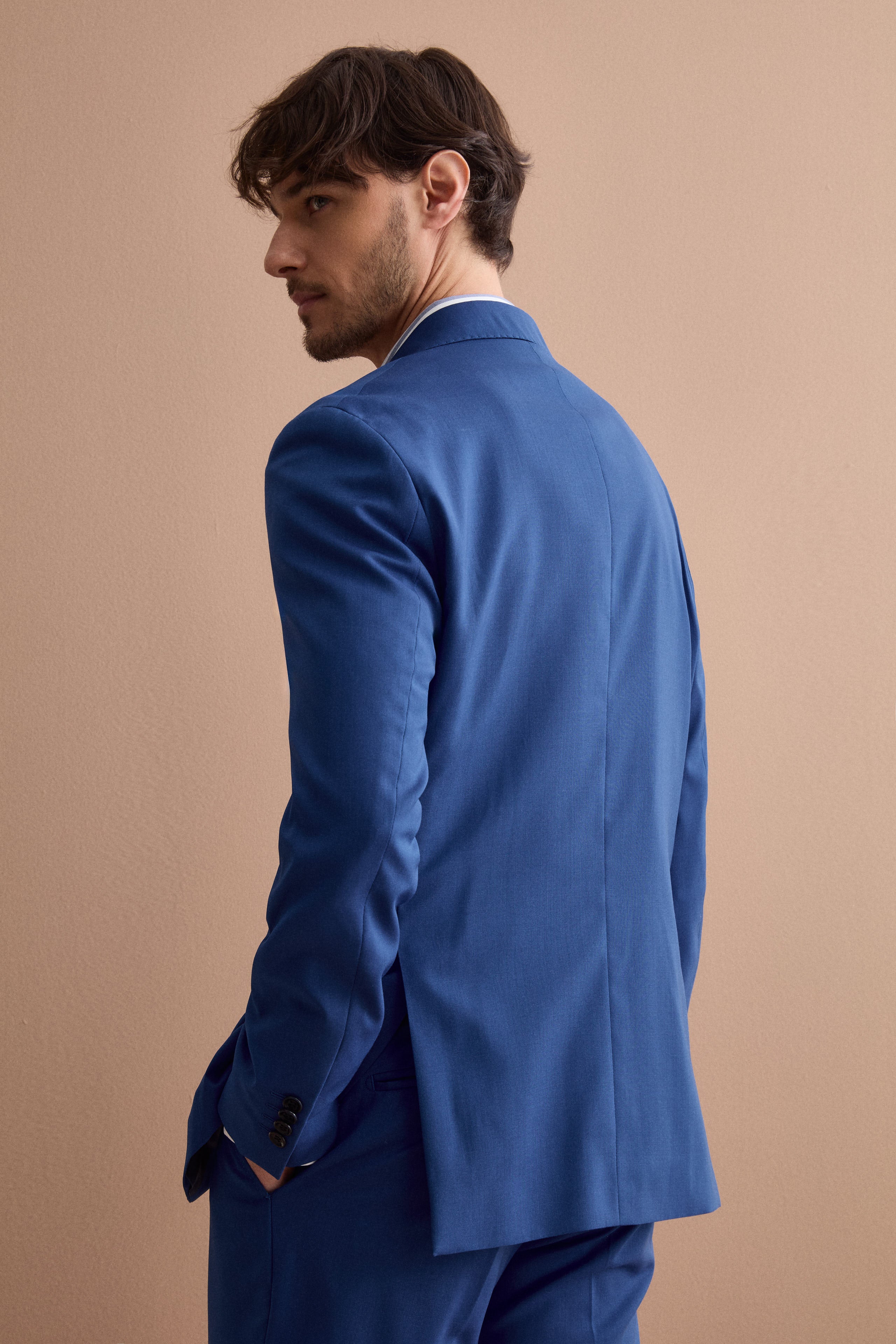 Abito Uomo Elegante in Lana Vergine Slim Fit - ROYAL