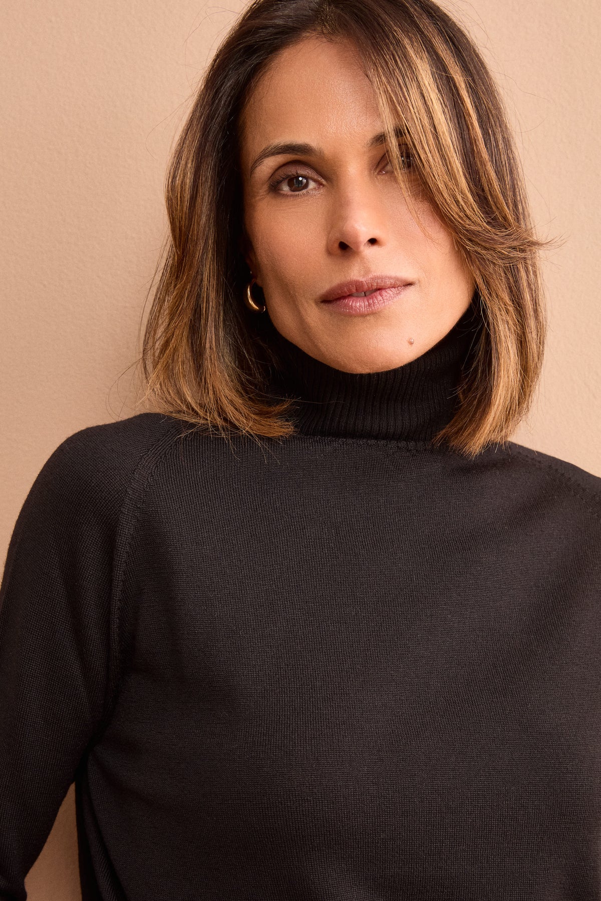 Dolcevita Raglan in Lana Vergine - NERO