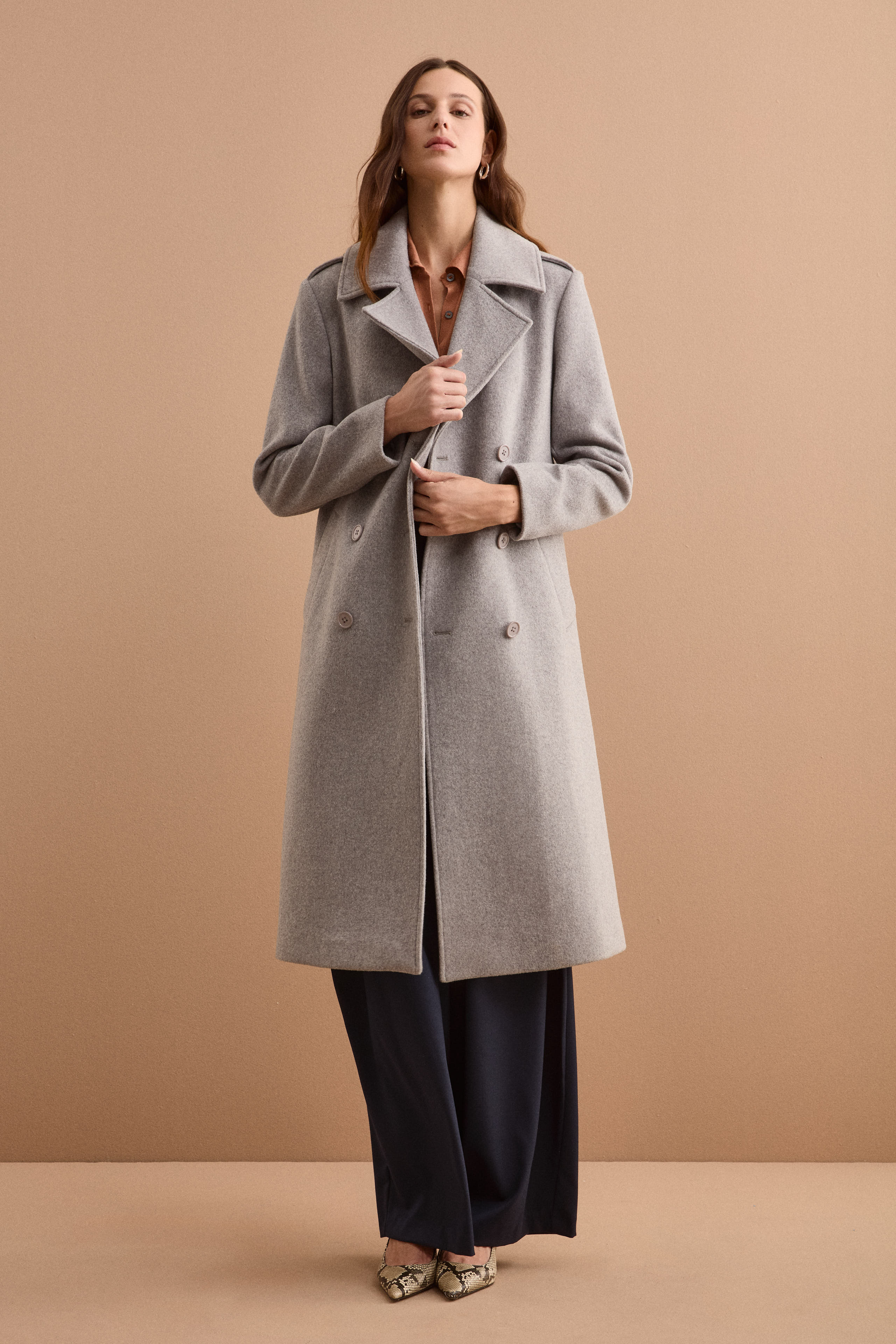 Cappotto Lungo Doppiopetto in Misto Lana Vergine - GRIGIO