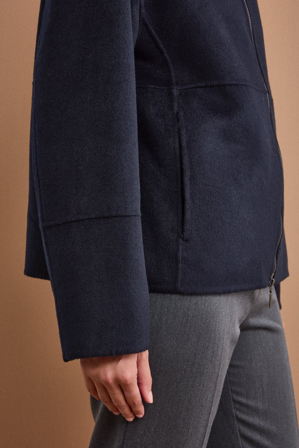Bomber Boxy con Zip Sfoderato in Misto Lana - BLU