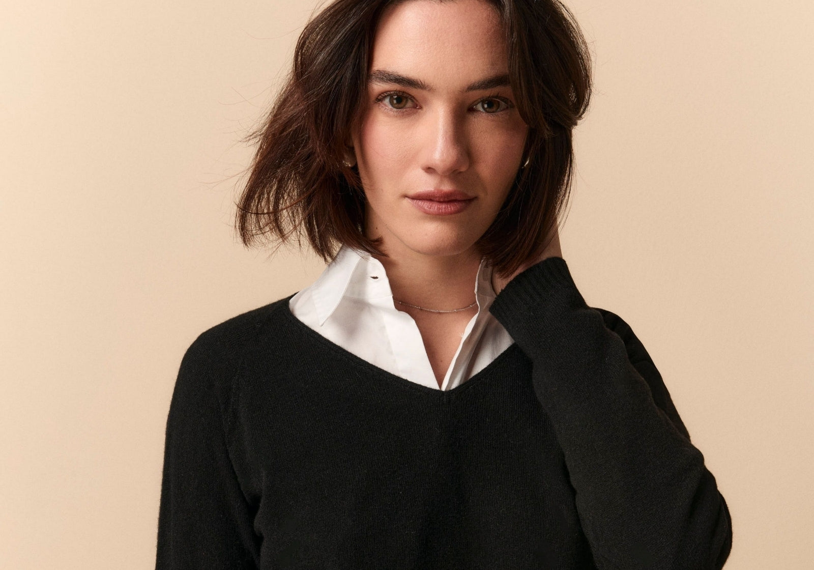 Maglia in cashmere con scollo a v da donna