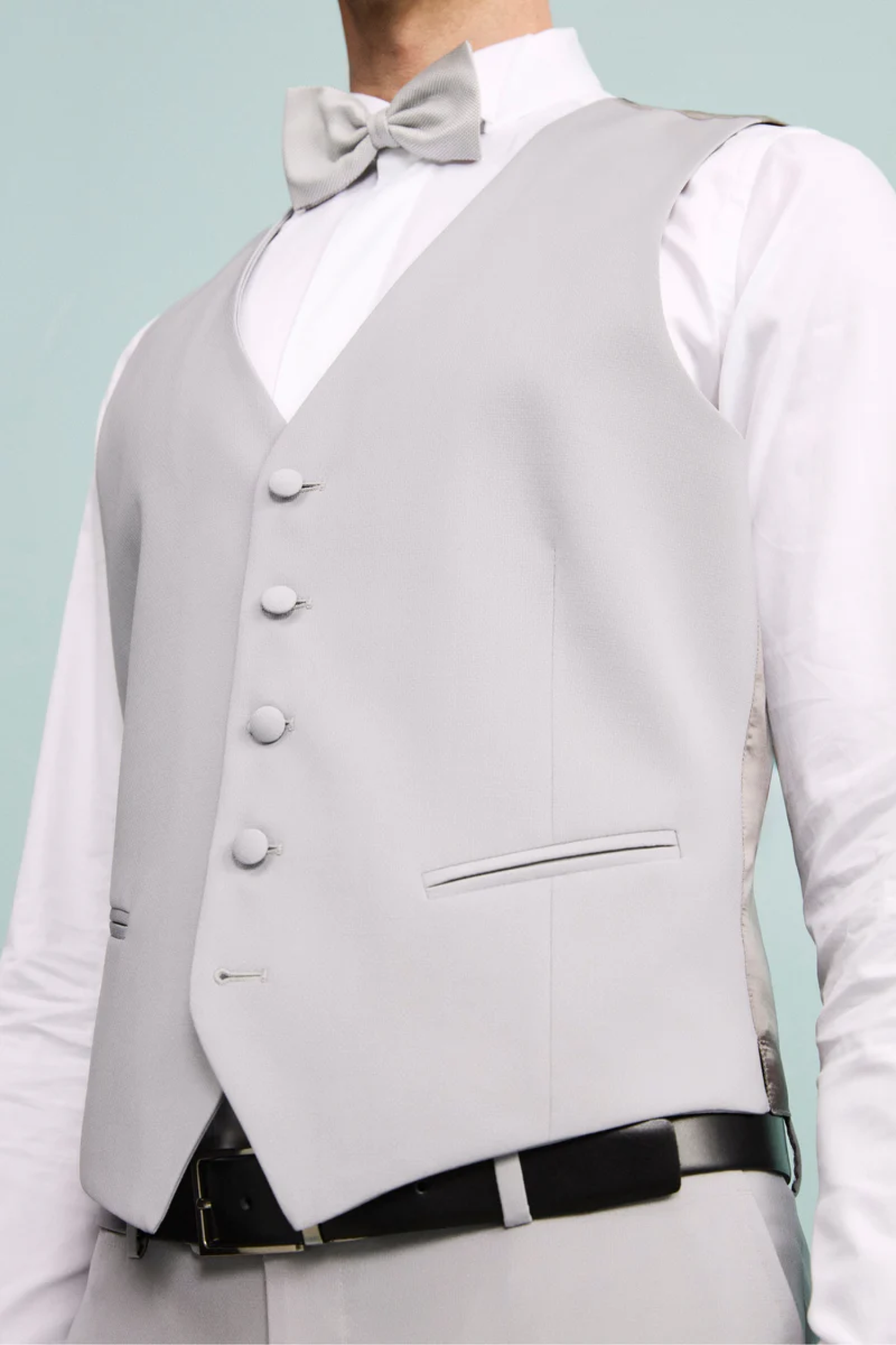 Cerimonia di giorno o di sera? Come cambia l'outfit