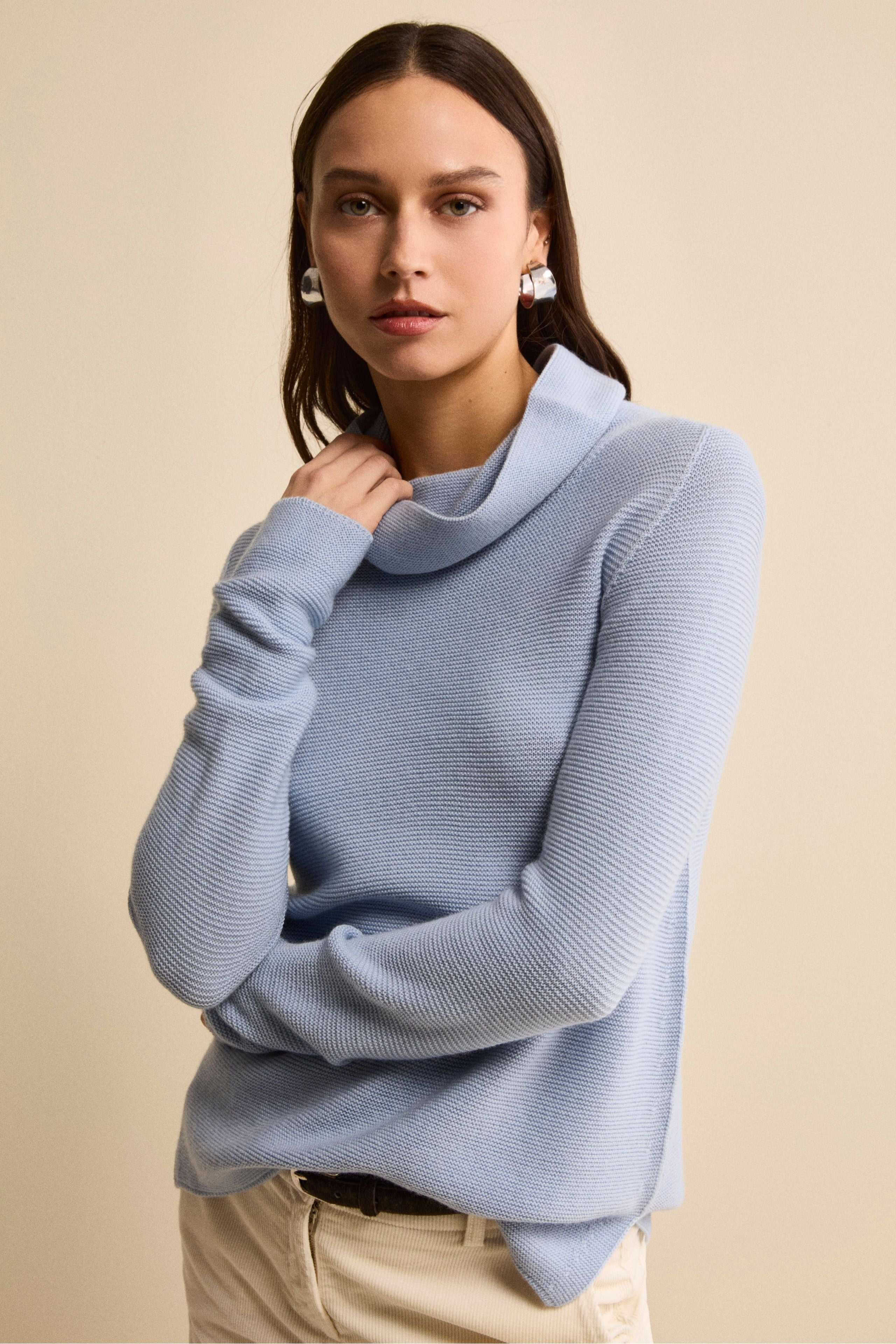 Maglia con Spacchi in Lana Merino - AZZURRO