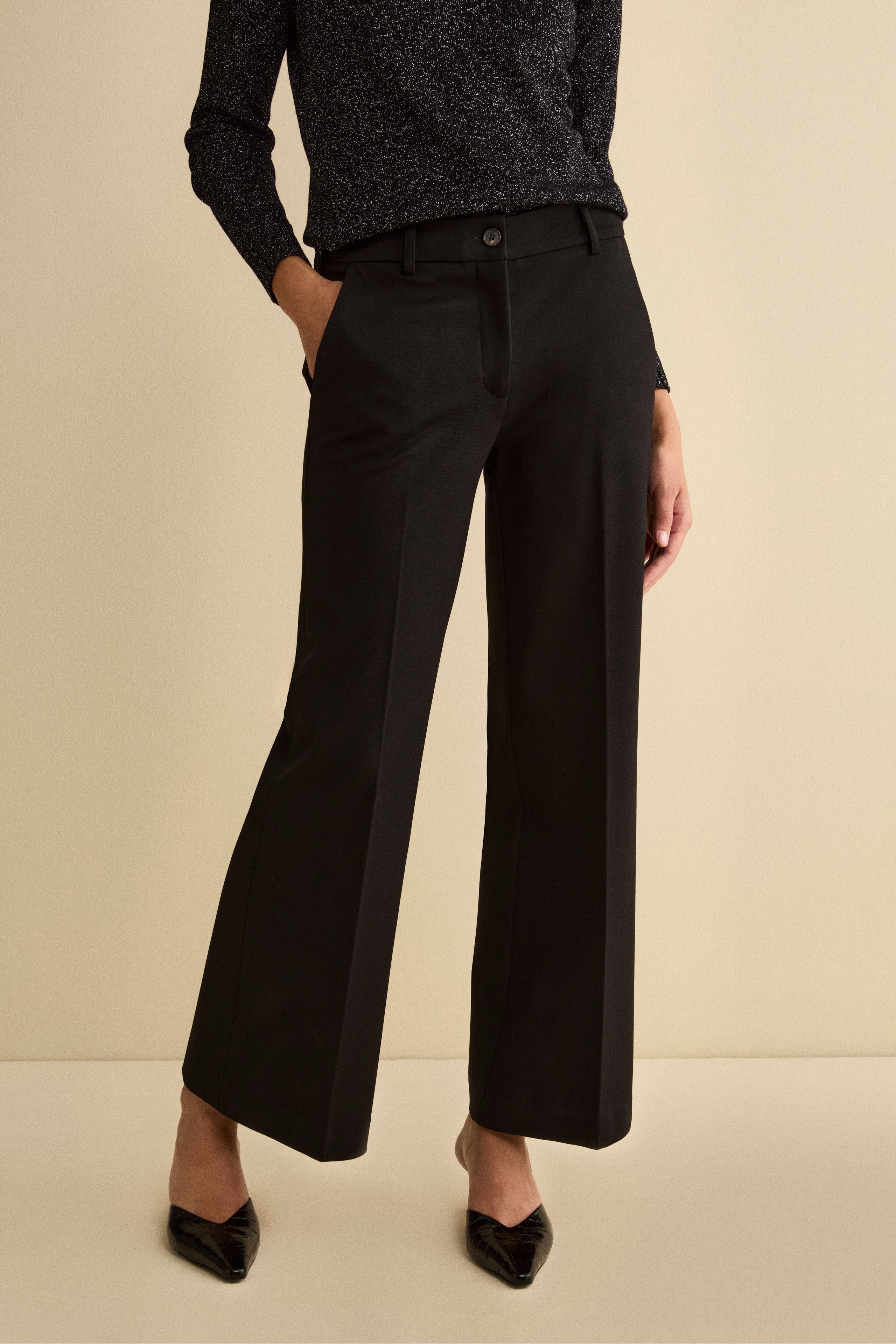 Pantalone Gaucho in Jersey con Pieghe - NERO