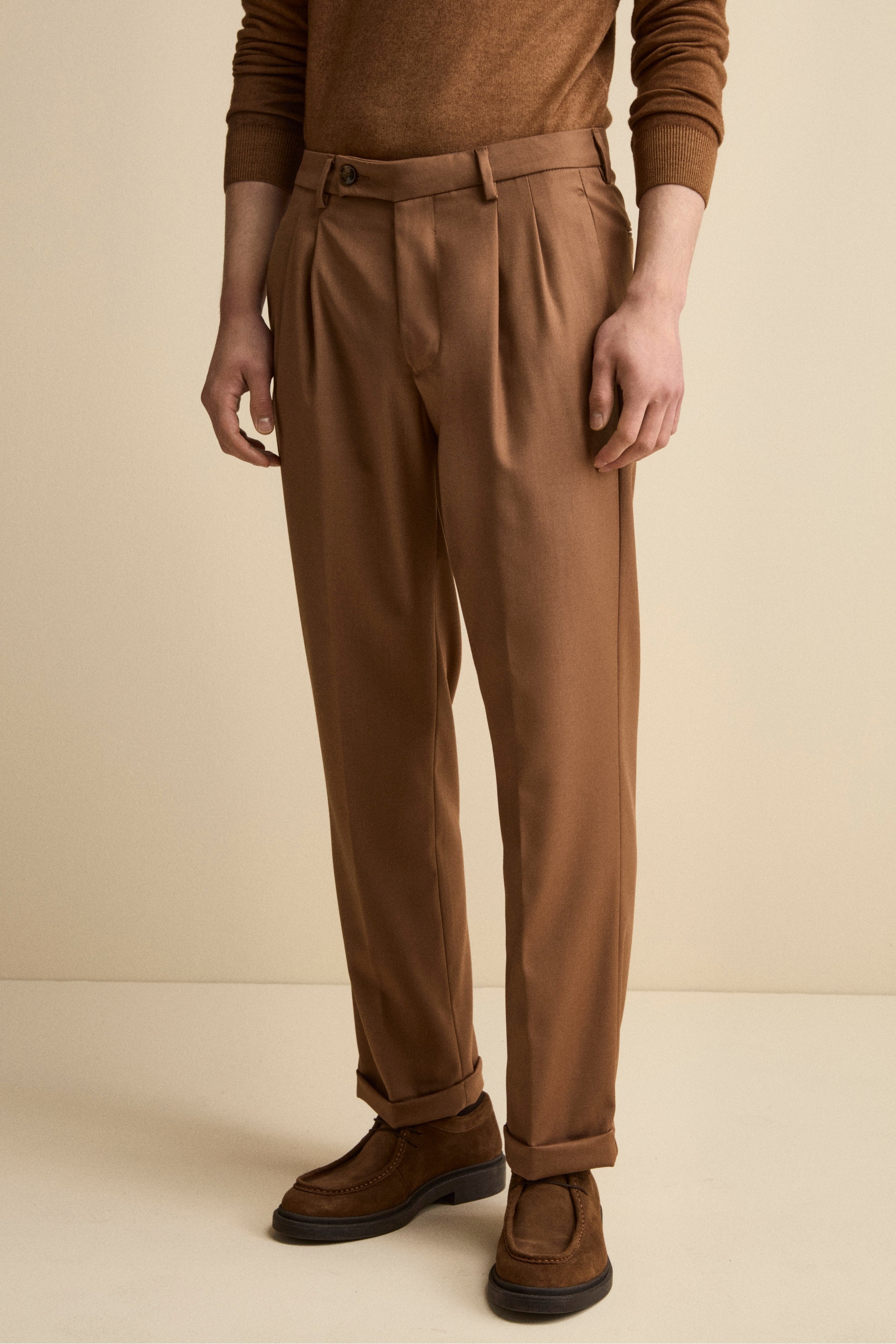 Pantalone Straight in Misto Lana con Pinces e Risvolto - CAPPUCCINO
