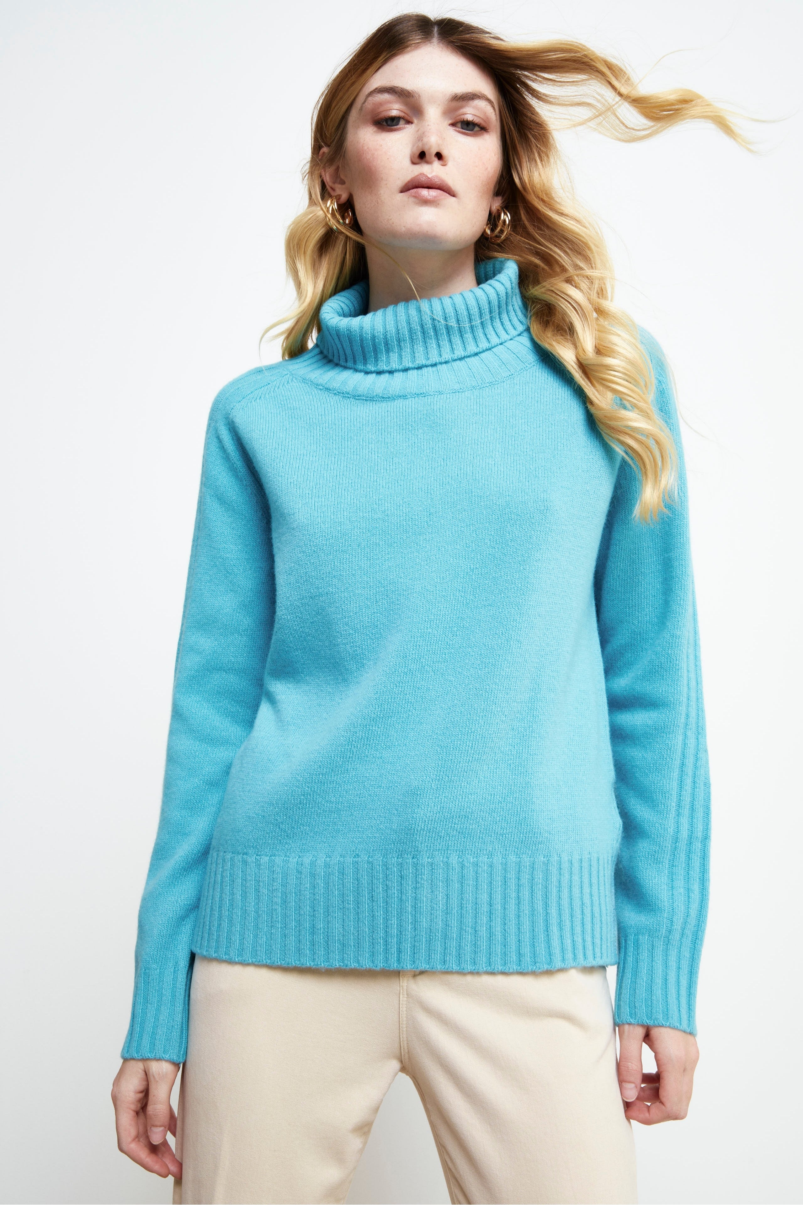 Dolcevita Raglan in Lana e Cashmere - ACQUAMARINA