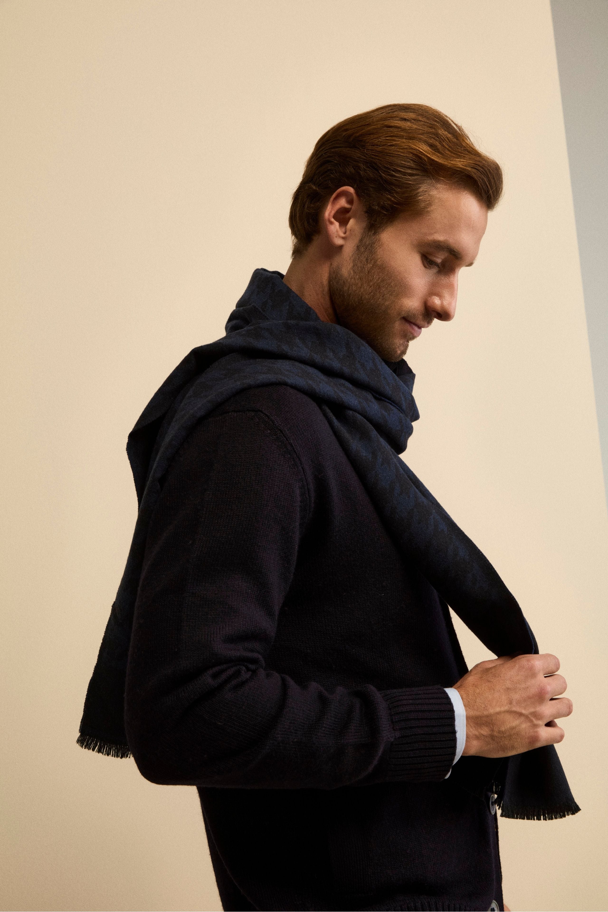 Sciarpa Jacquard in Lana Vergine - P/POULE BLU