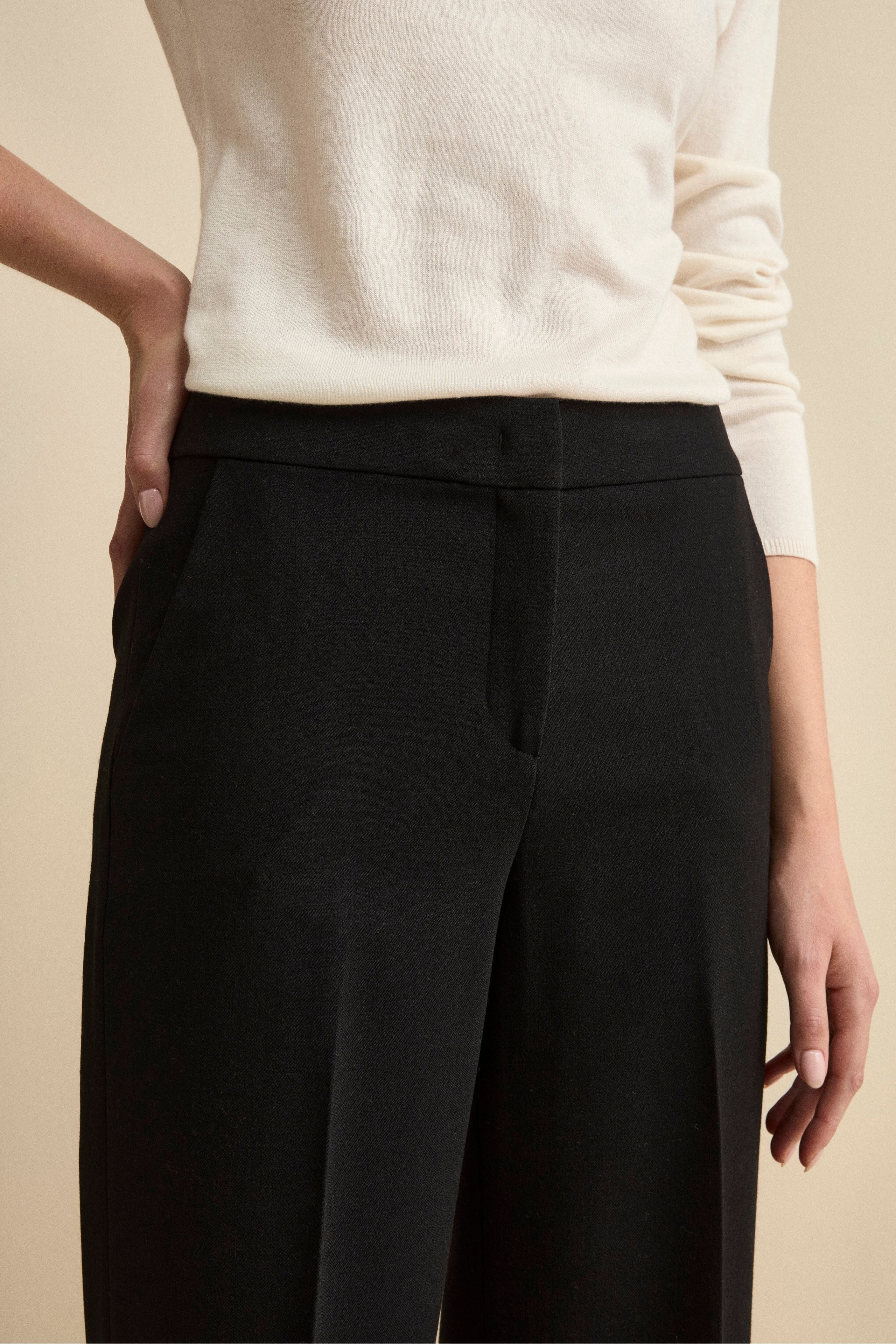 Pantalone con Pieghe a Palazzo in Misto Lana - NERO