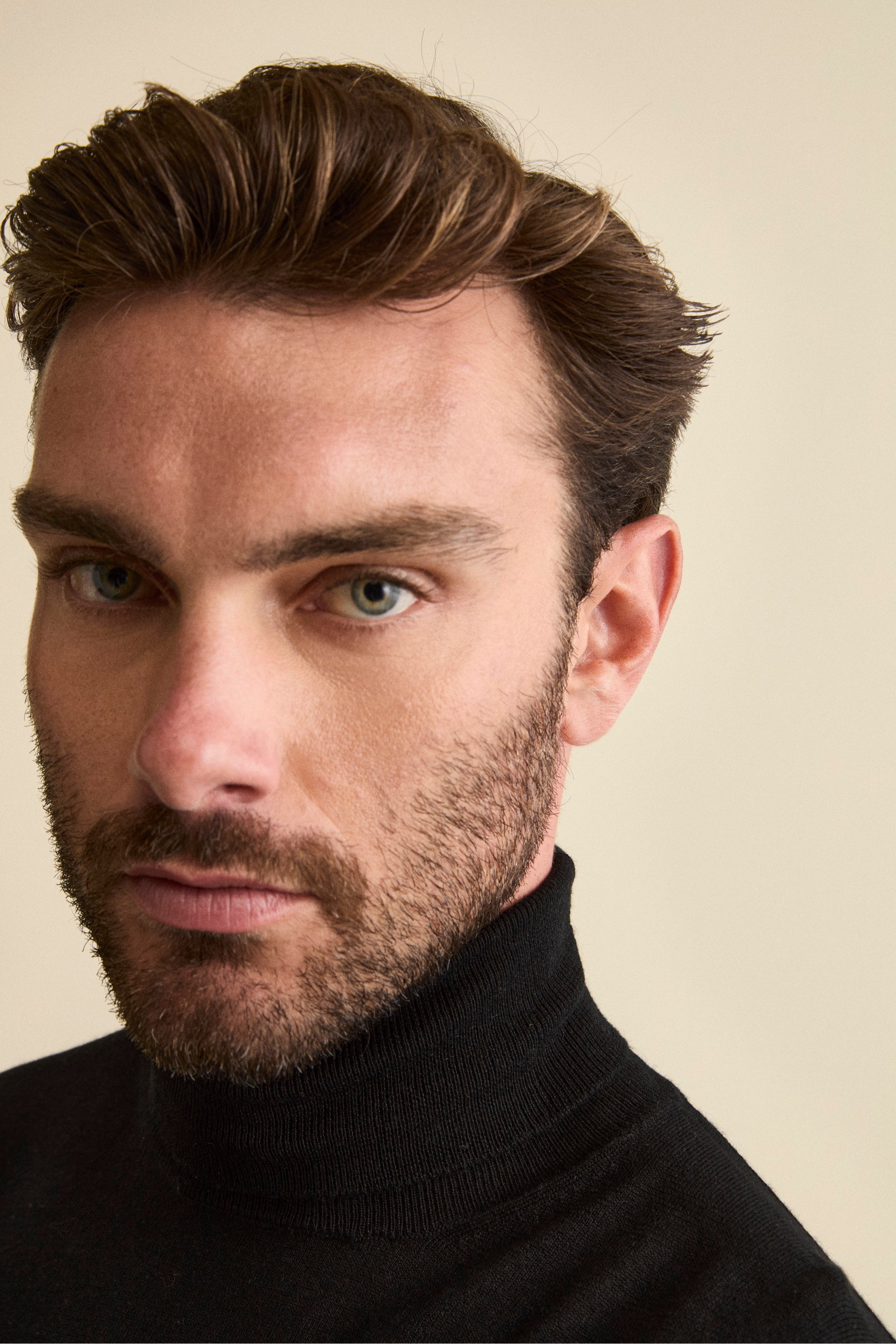 Maglia dolcevita in seta e cashmere - NERO