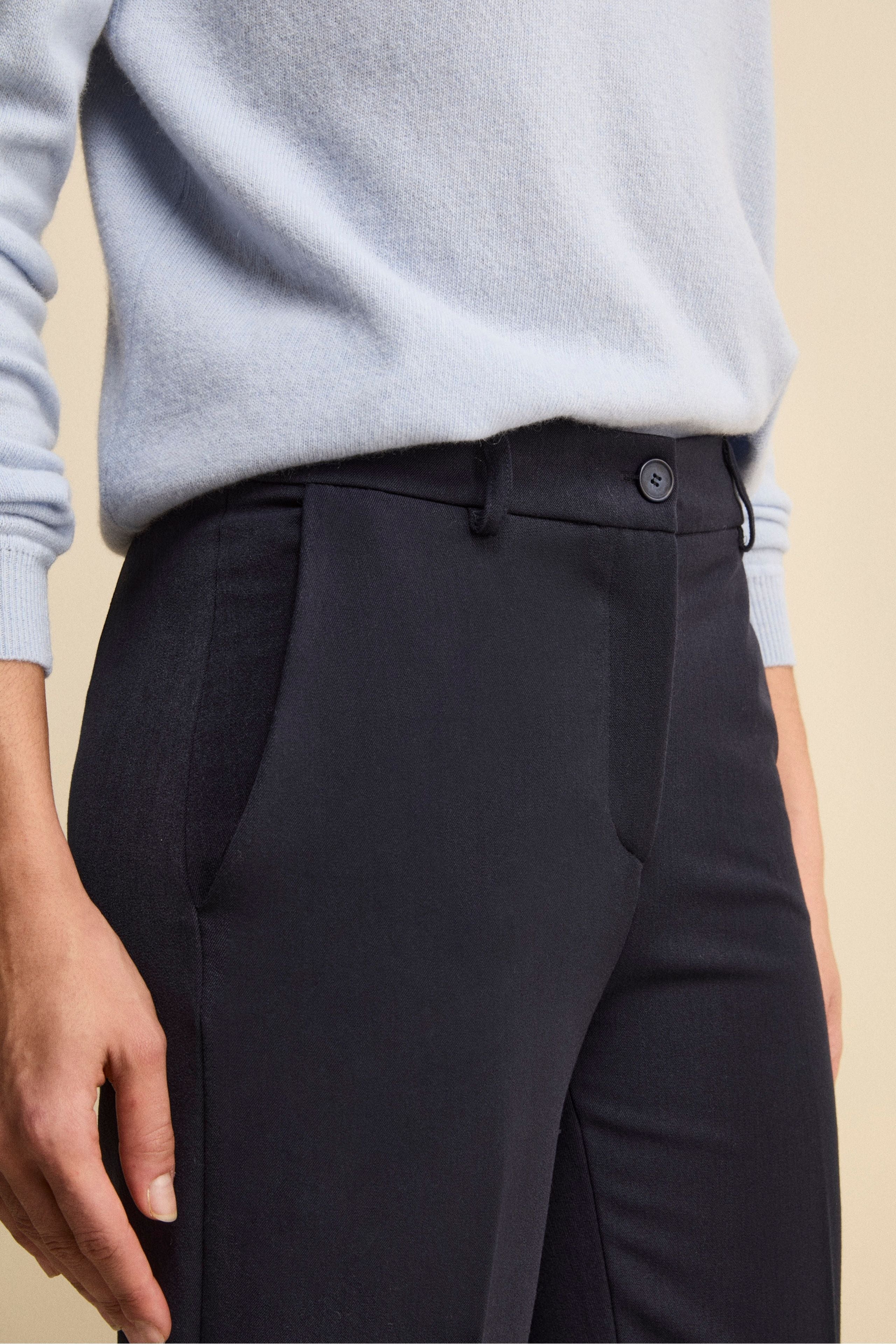 Pantalone a Sigaretta con Pieghe e Risvolto - BLU