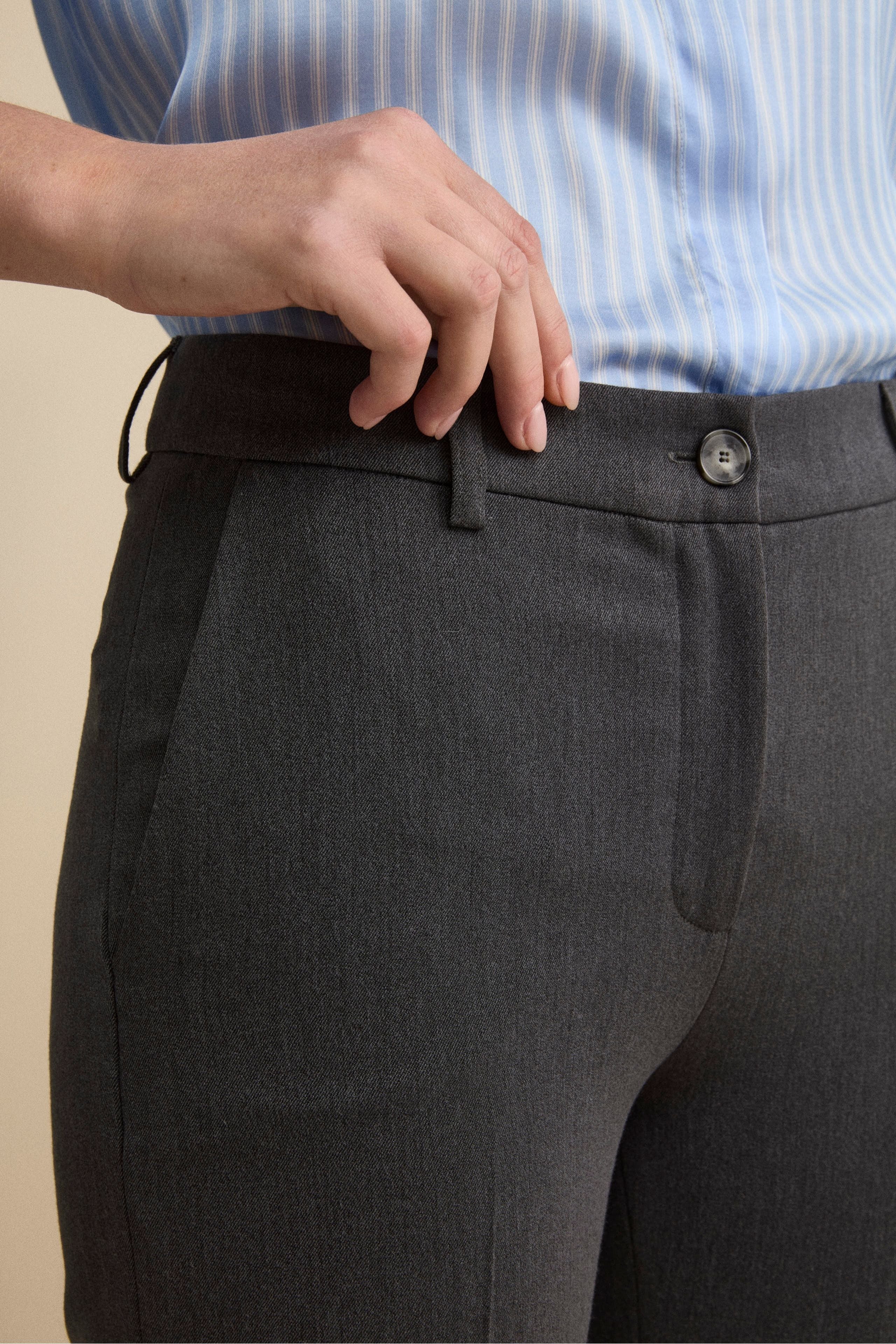 Pantalone a Sigaretta con Pieghe e Risvolto - ANTRACITE