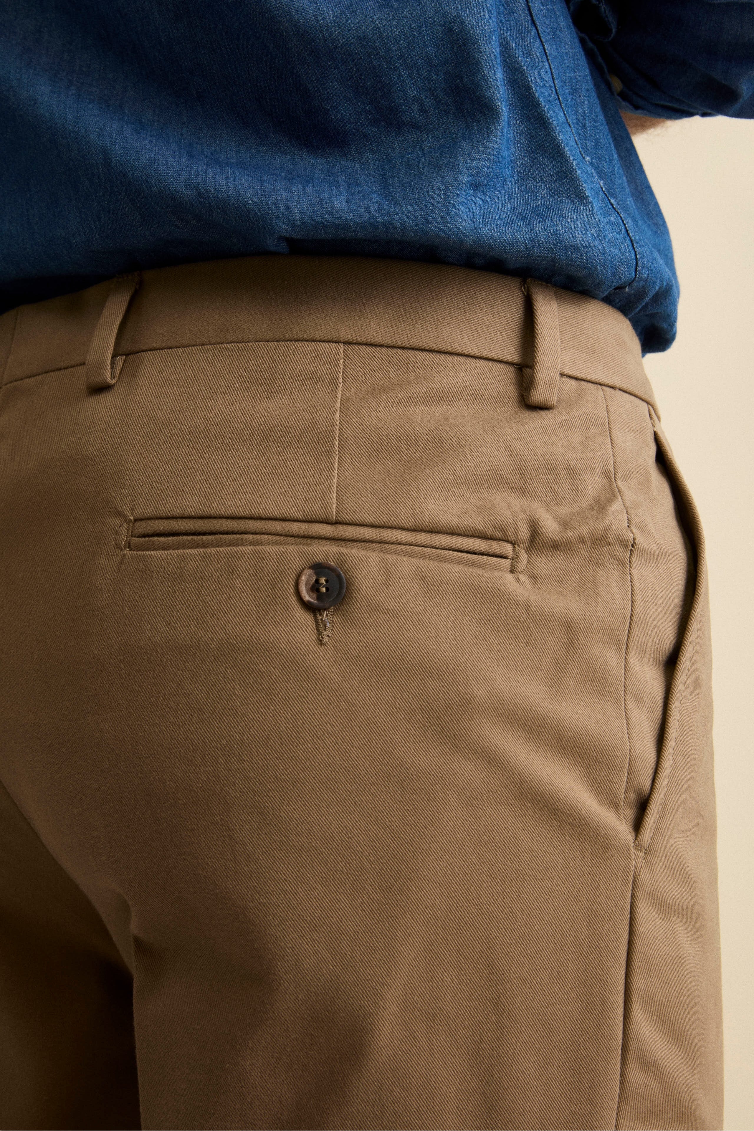 Pantalone Chino Regular Fit in Gabardina - BEIGE