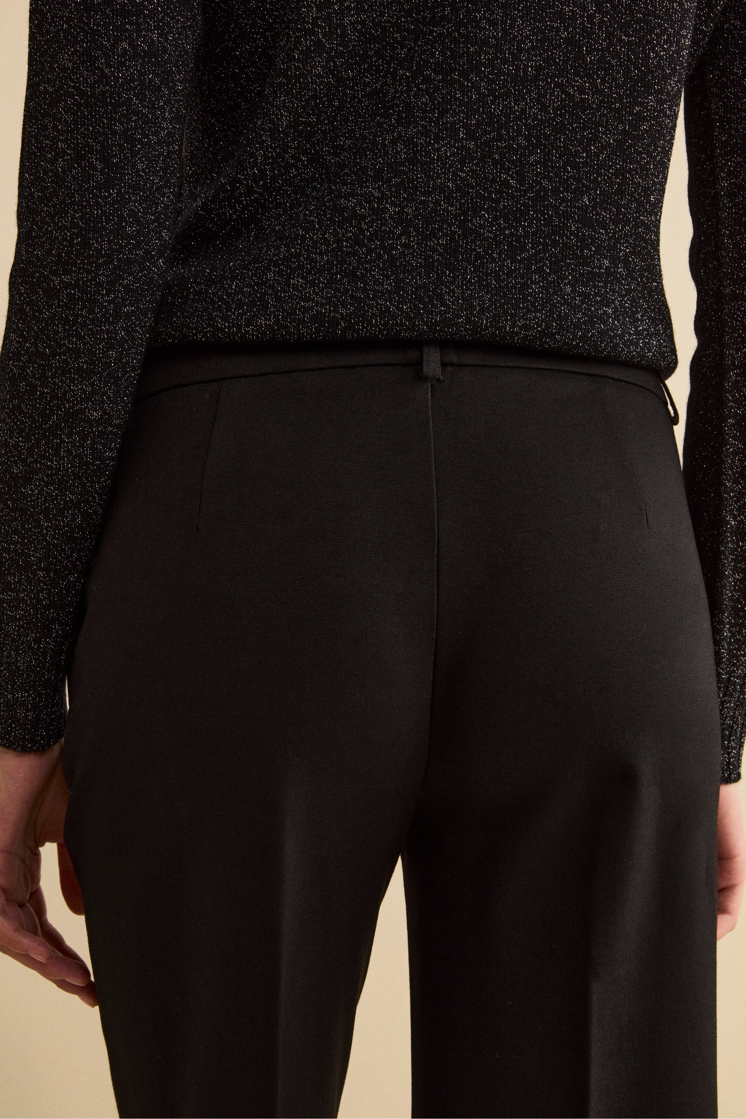 Pantalone Gaucho in Jersey con Pieghe - NERO