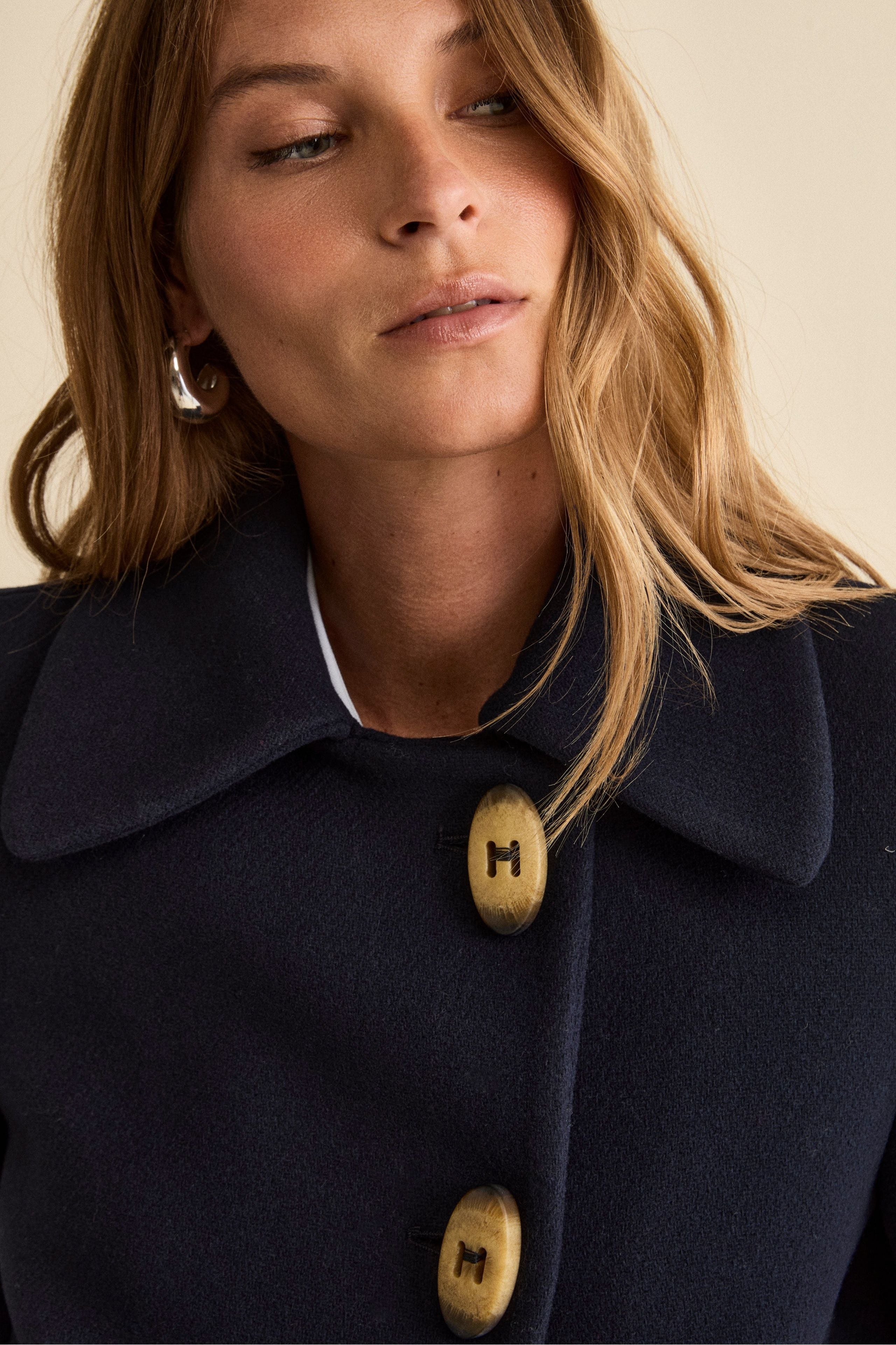 Cappotto Corto Svasato in Misto Lana Vergine - BLU