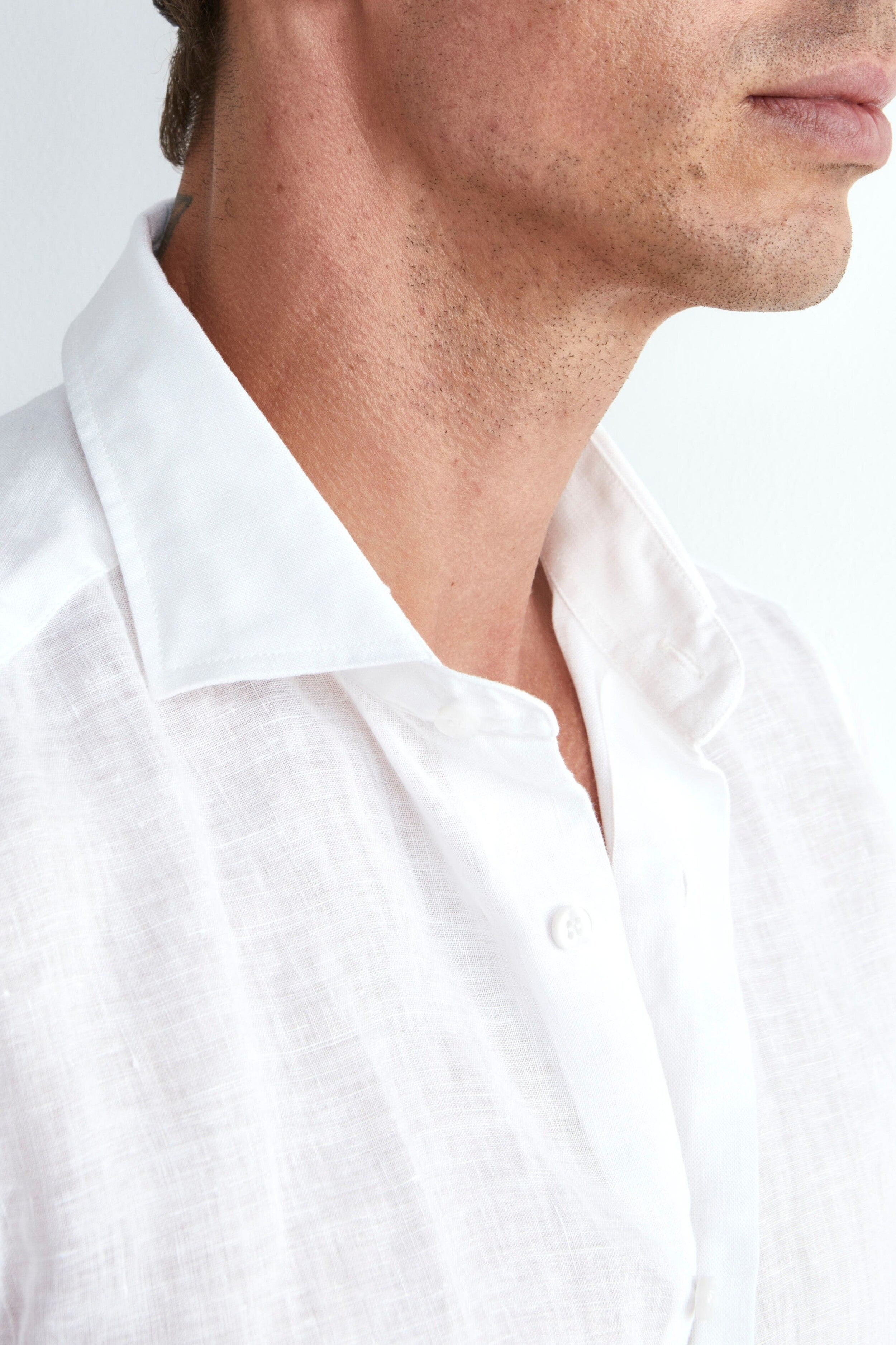 Camicia Bianca in Lino Custom Fit - BIANCO