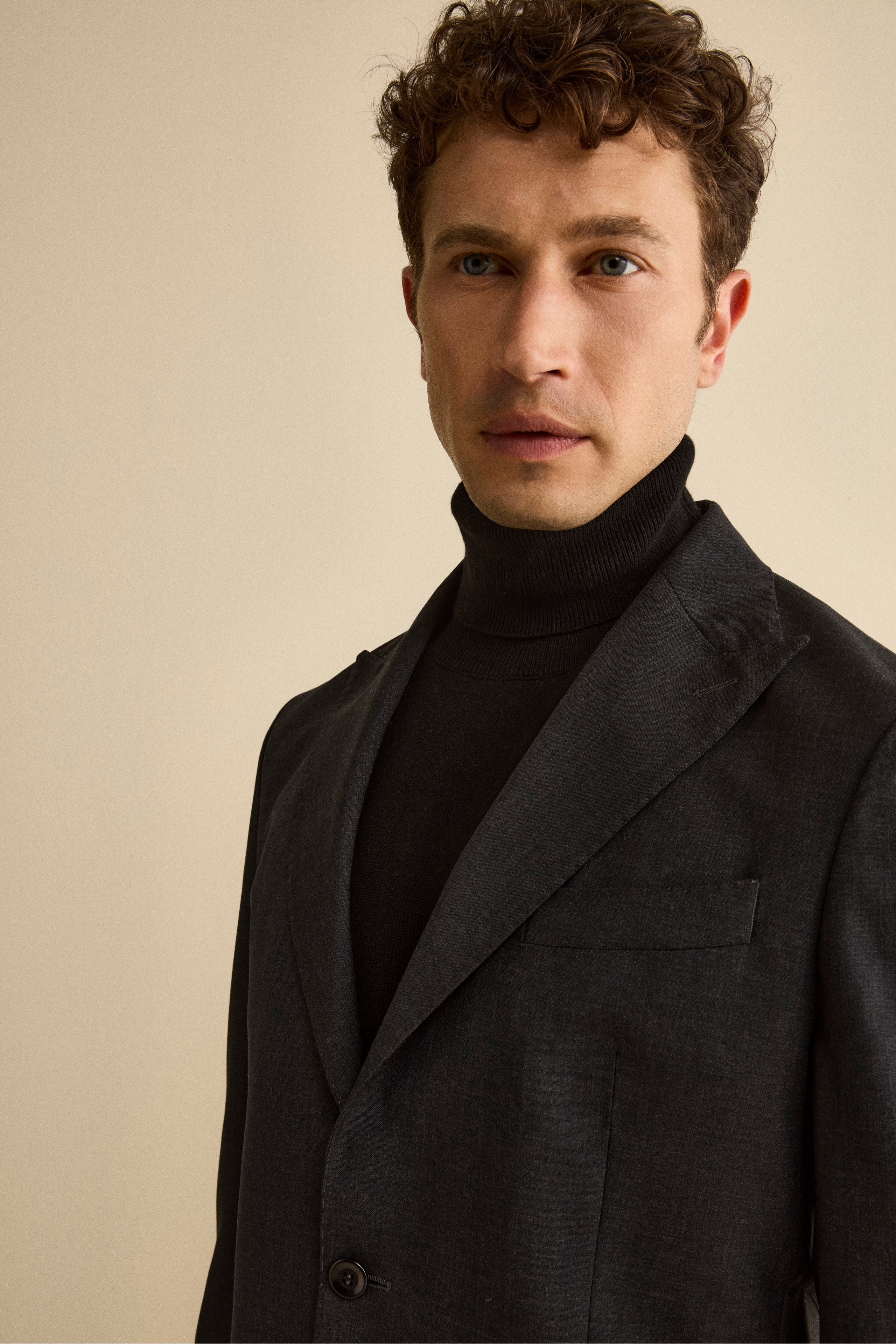 Abito Slim Fit Monopetto Revers a Lancia in Lana Vergine - ANTRACITE